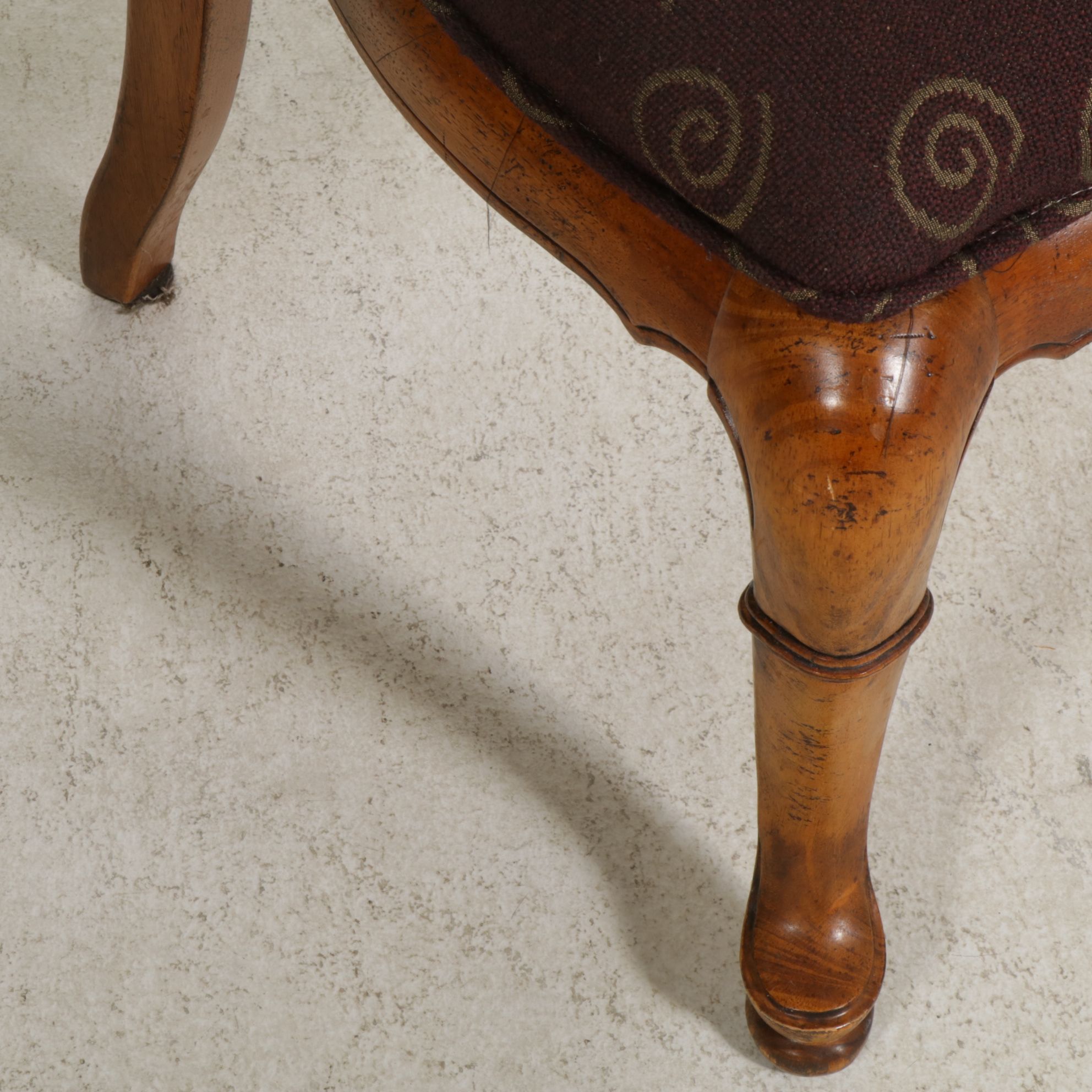 Six Thomasville "British Gentry Collection" Walnut and Burl Wood Dining Chairs