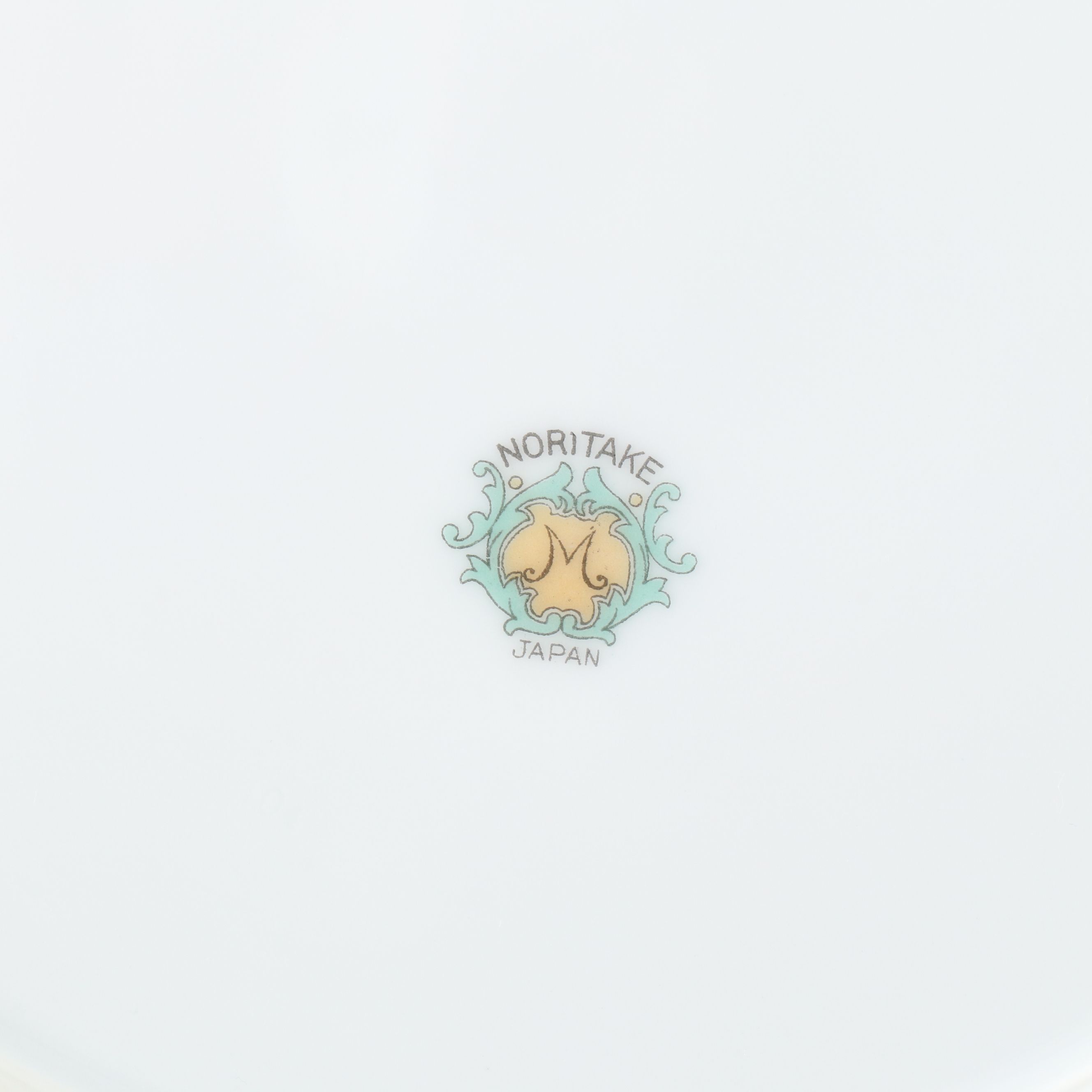 Noritake Floral  Porcelain Dinnerware, Mid to Late 20th Century