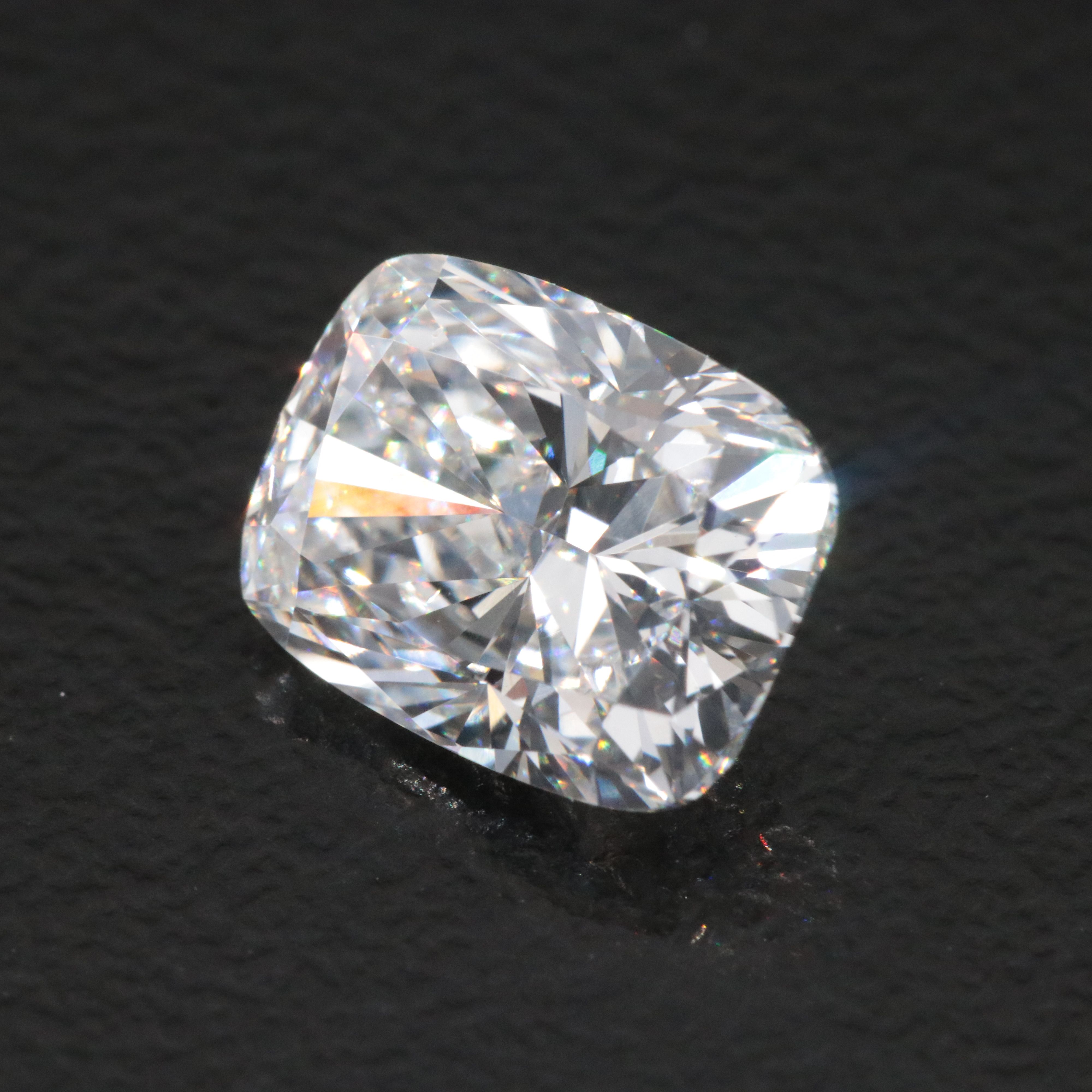 Loose 1.59 CT Lab Grown Diamond with IGI Report