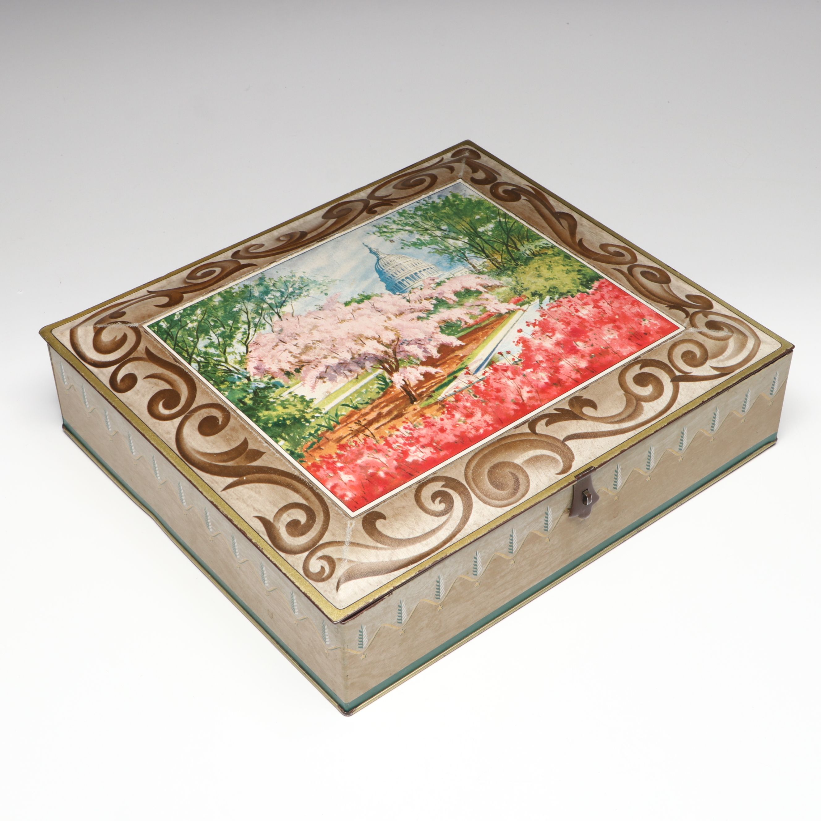 Sunshine Biscuits White House Tin with Limoges and Gloria Porcelain Plates