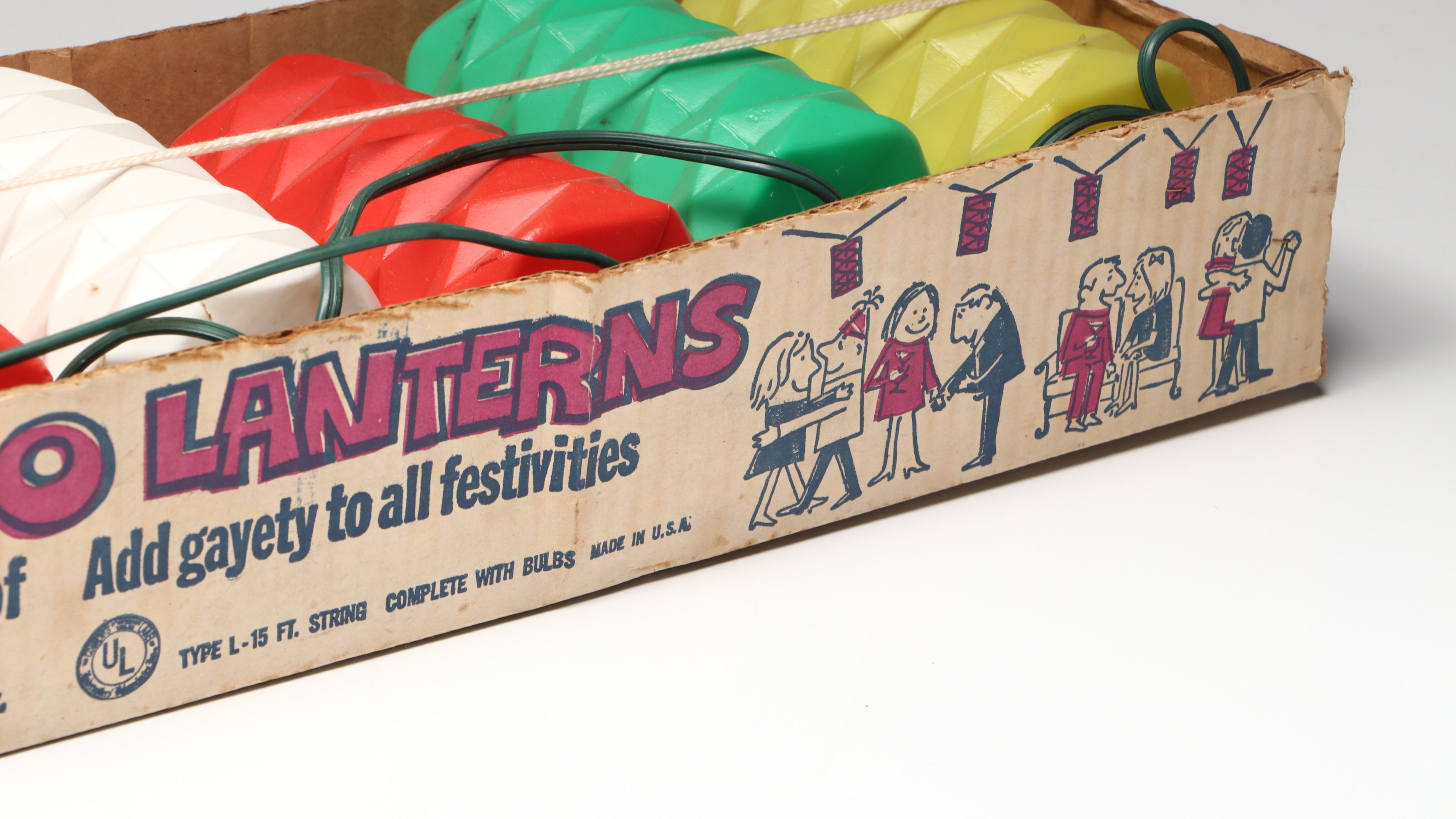 Lidco "Riviera" Patio Lantern String Lights