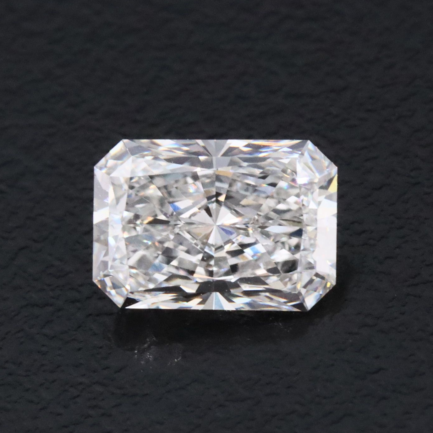 Loose 1.59 CT Lab Grown Diamond with IGI Report