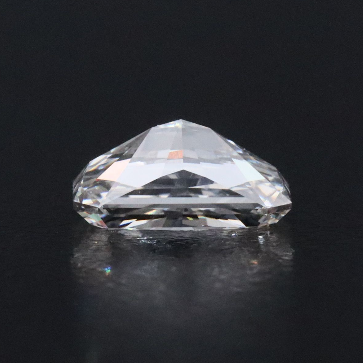 Loose 1.59 CT Lab Grown Diamond with IGI Report