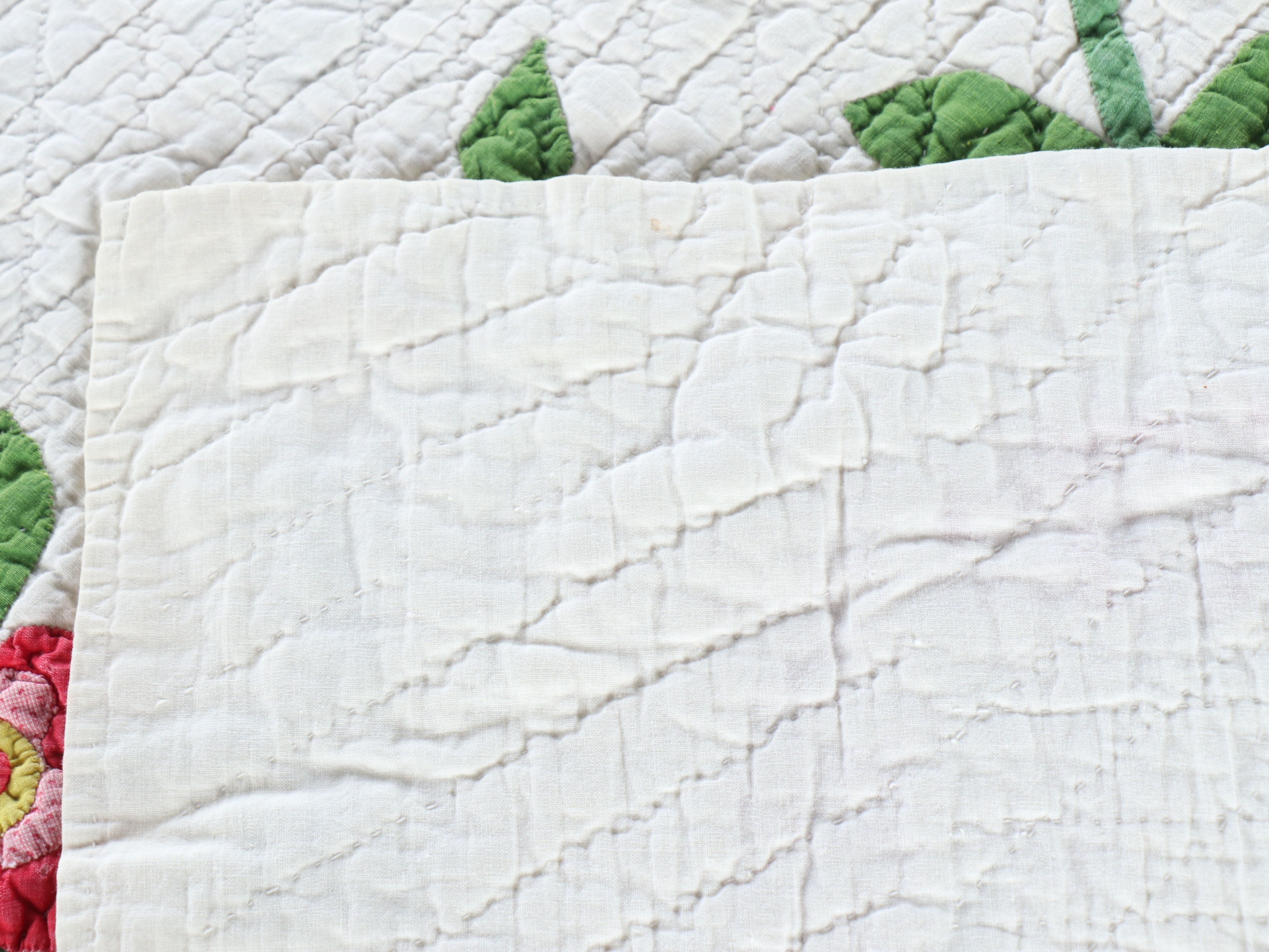 Folk Art Style Floral Appliqué Quilt, Late 20th Century