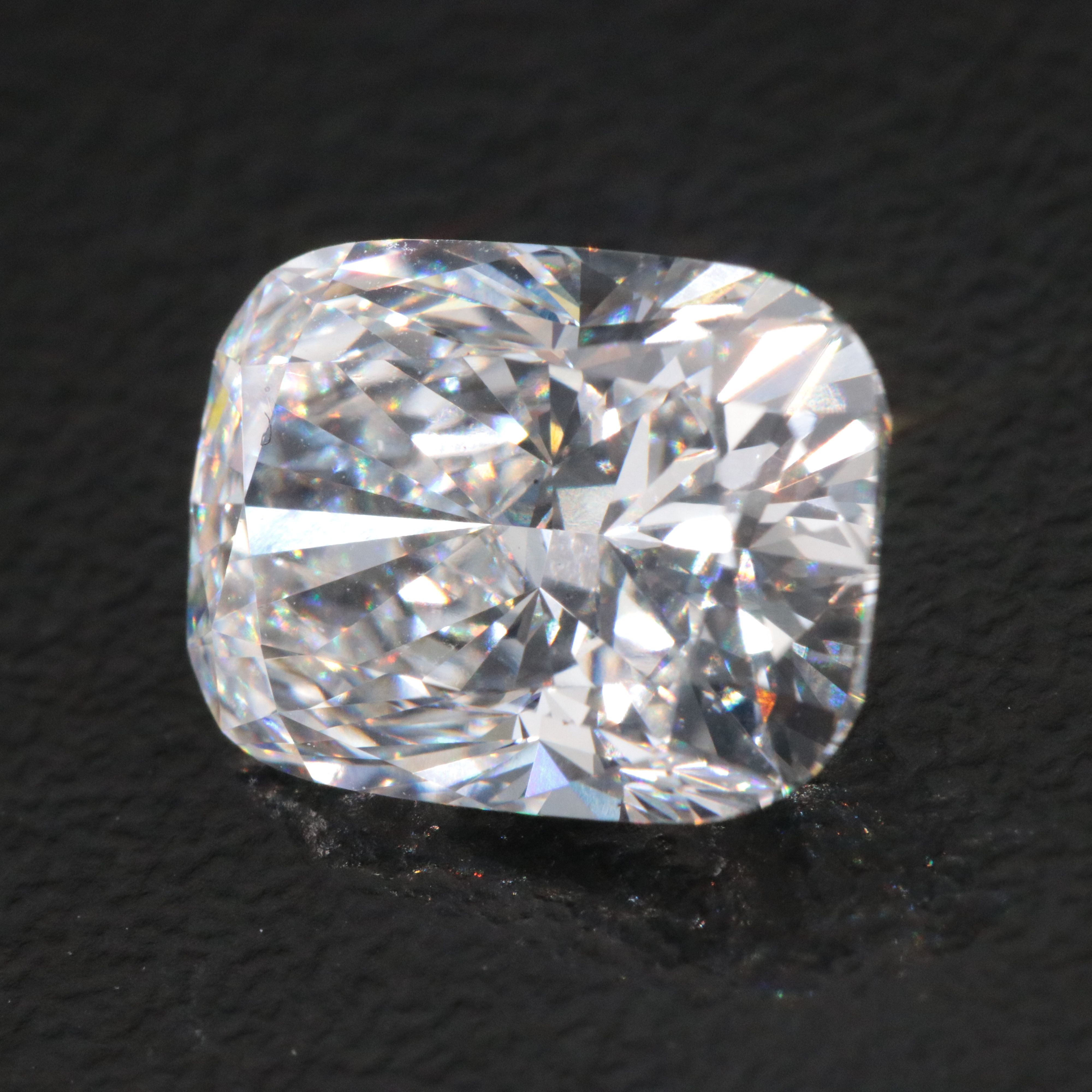 Loose 3.09 CT Lab Grown Diamond with IGI Report