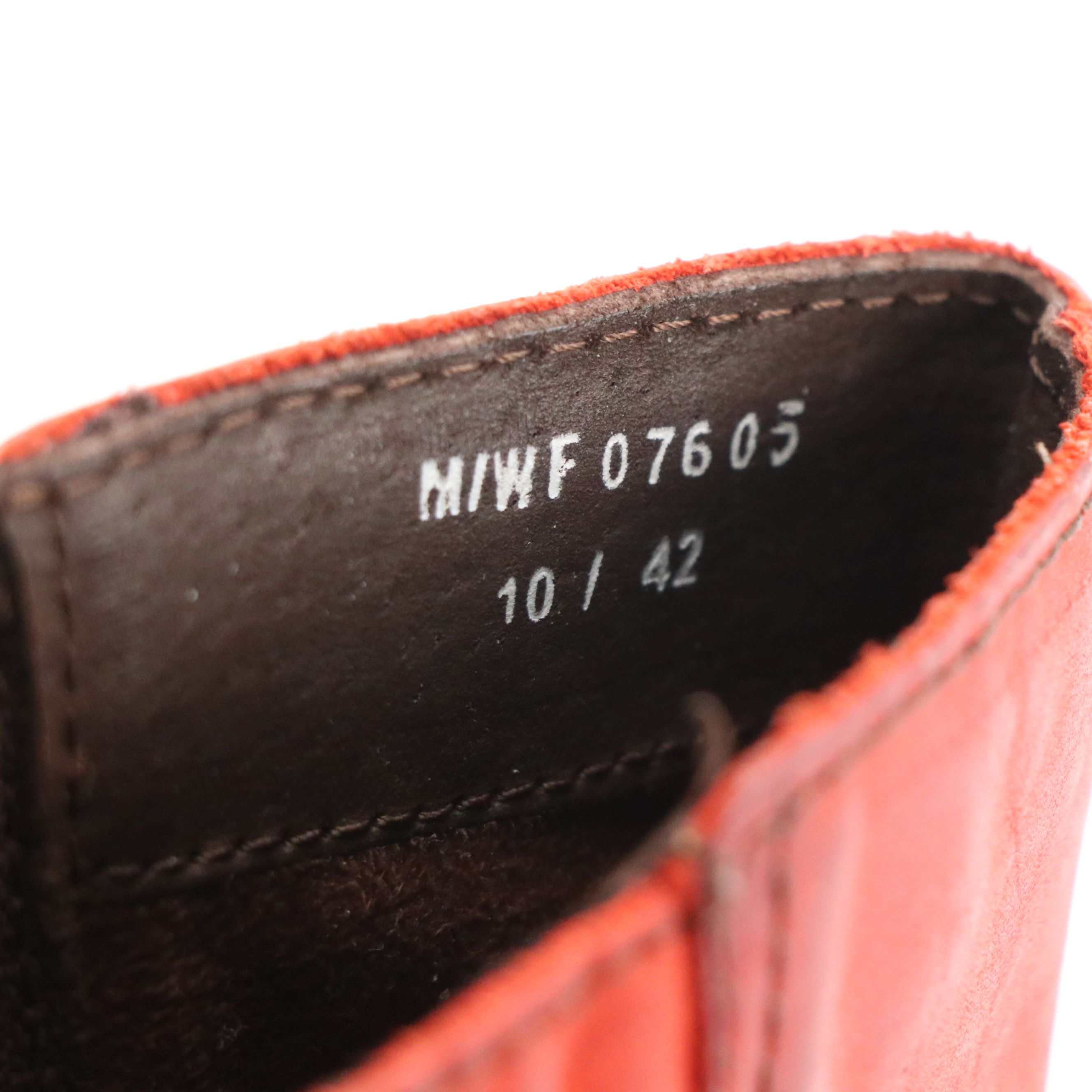 Børn and Ellen Tracy Zip Boots