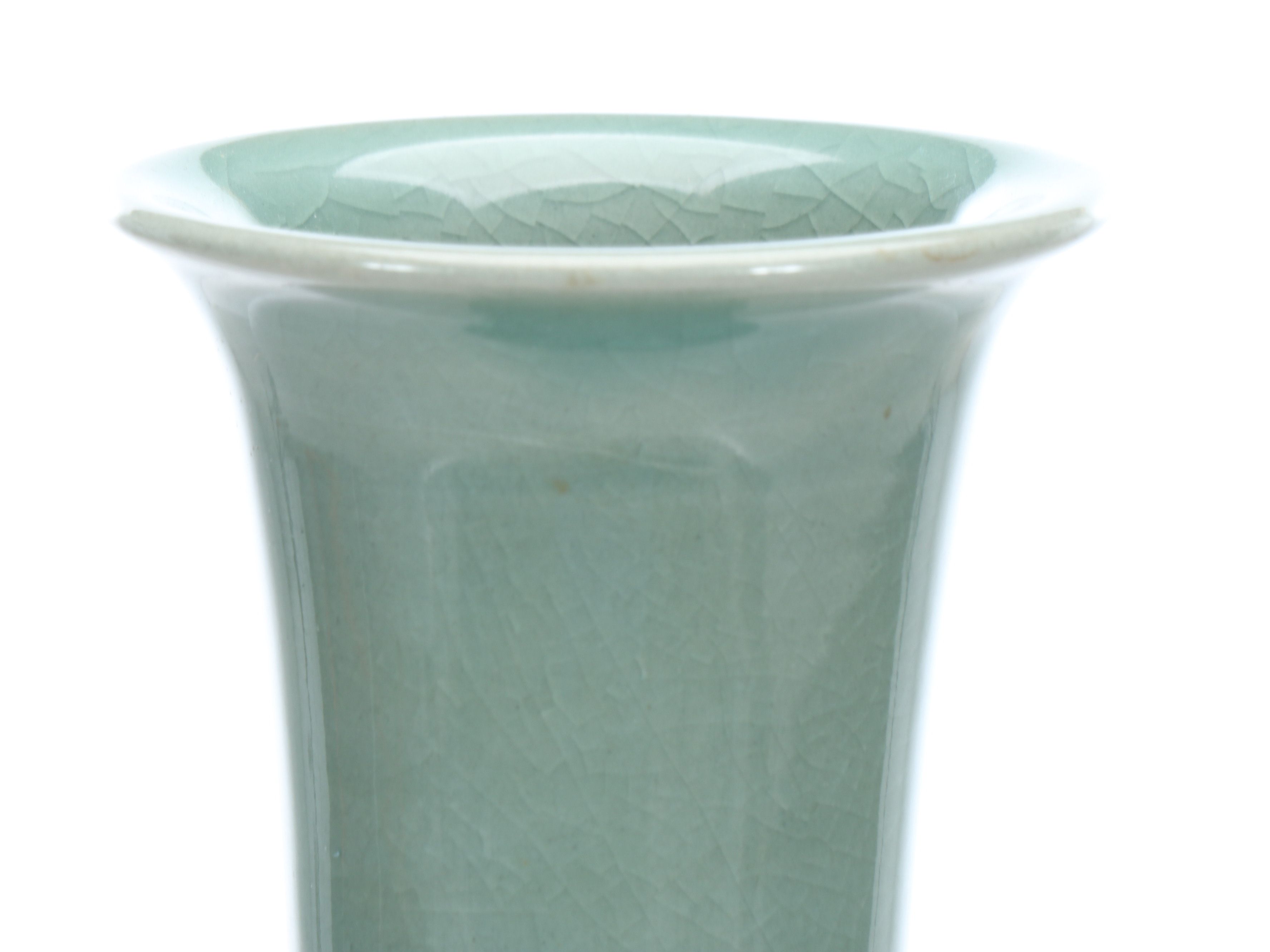 Korean Celadon Crane and Cloud Porcelain Vase, Mid to Late 20th Century