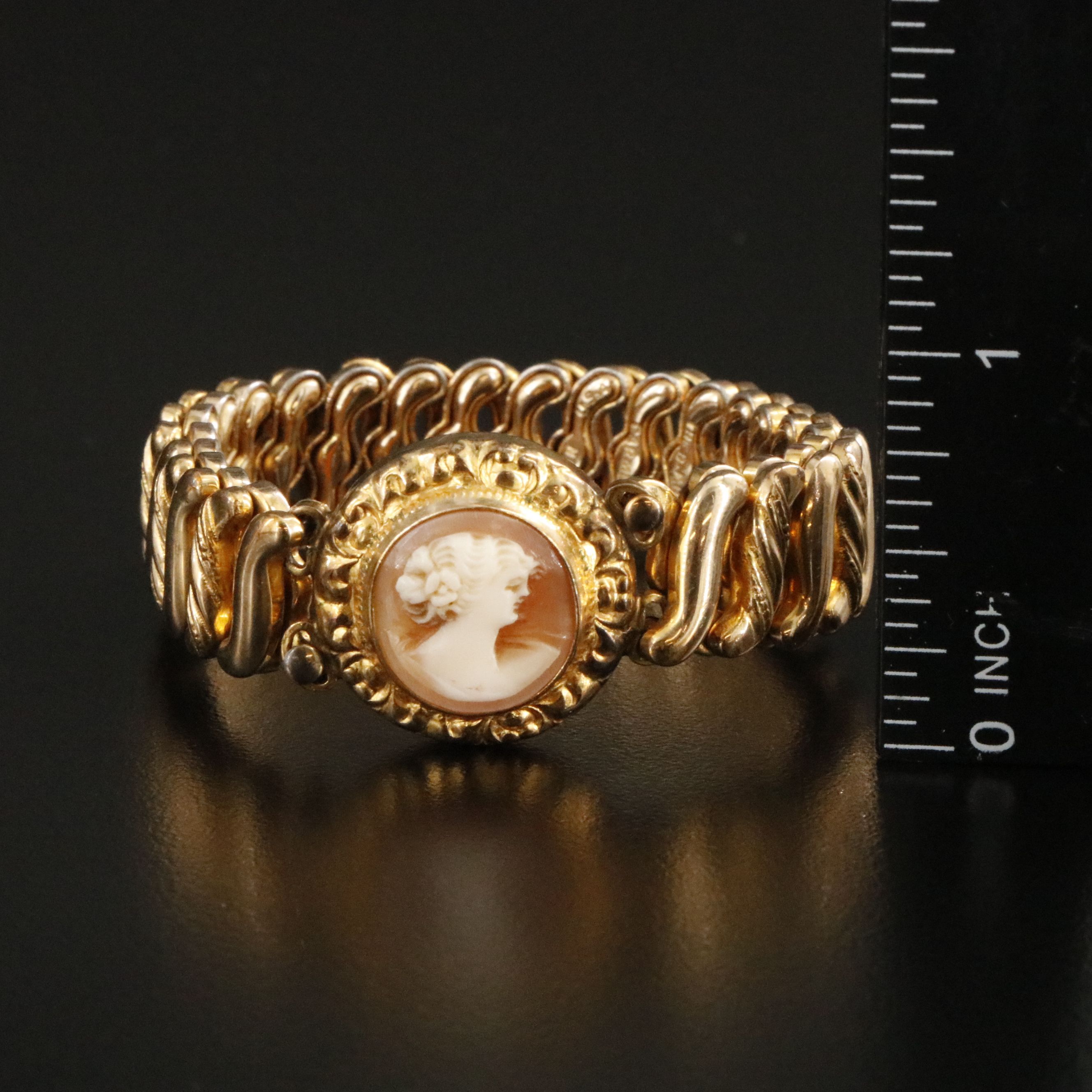 Krementz, Antique, Coral and Diamond Featured in Jewelry Collection