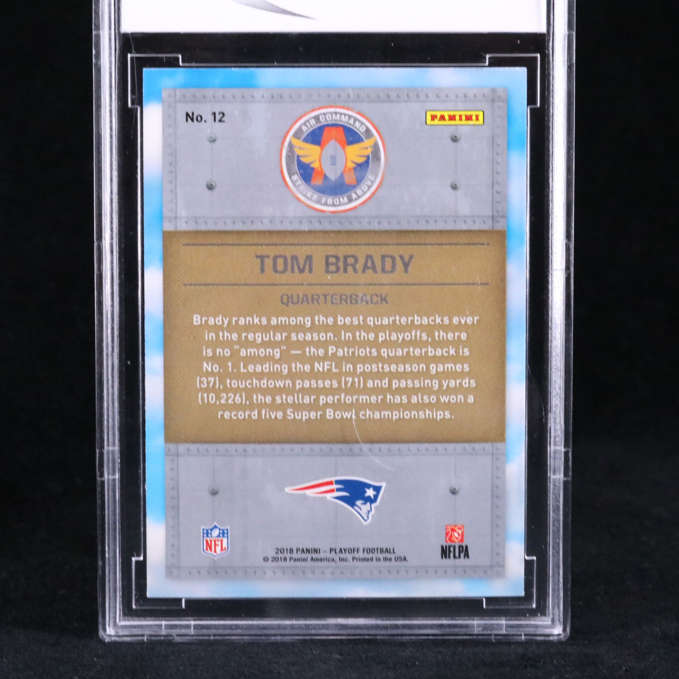 2018 Playoff Tom Brady Air Command Gold Football Card BCCG 10