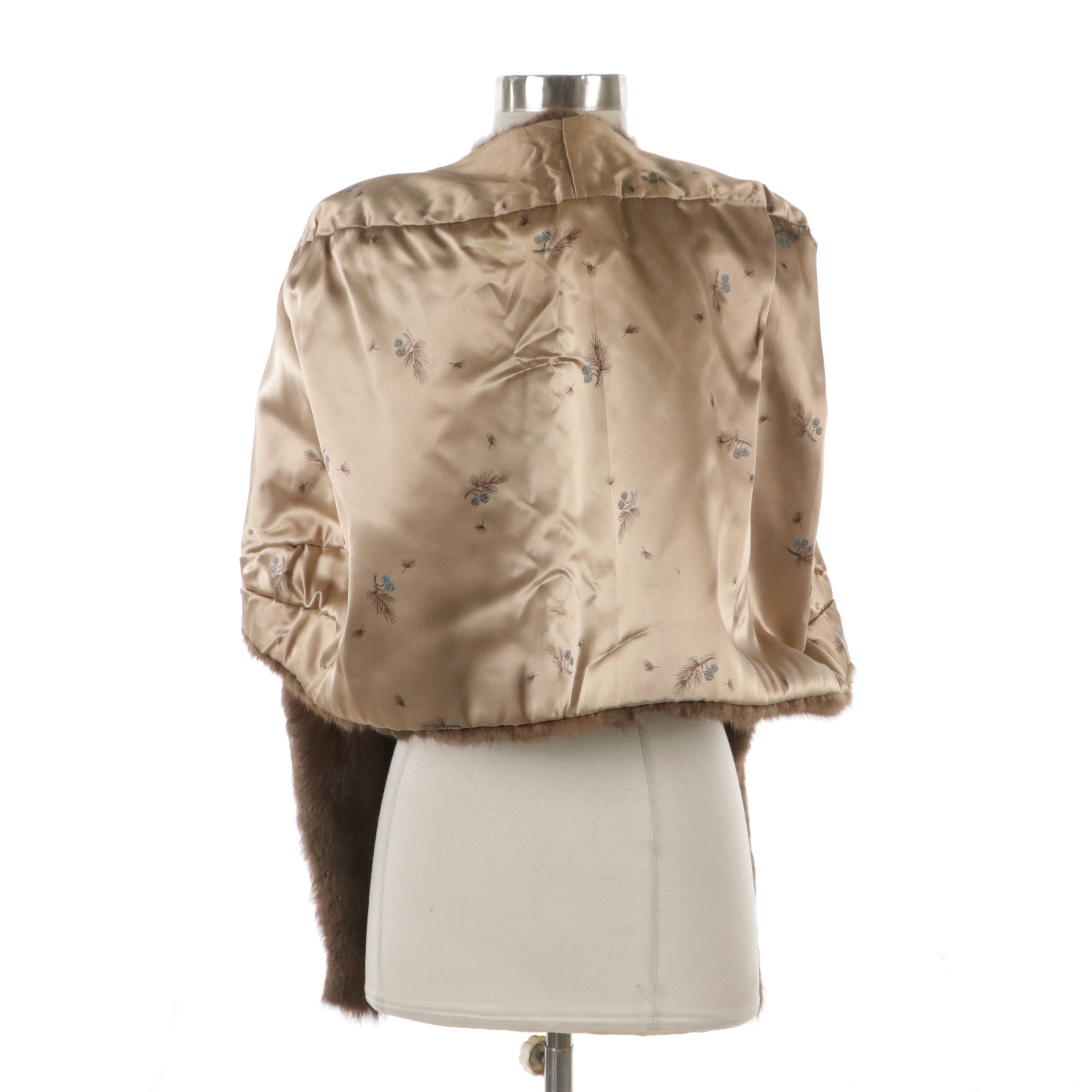 Squirrel Fur Portrait Collar Stole