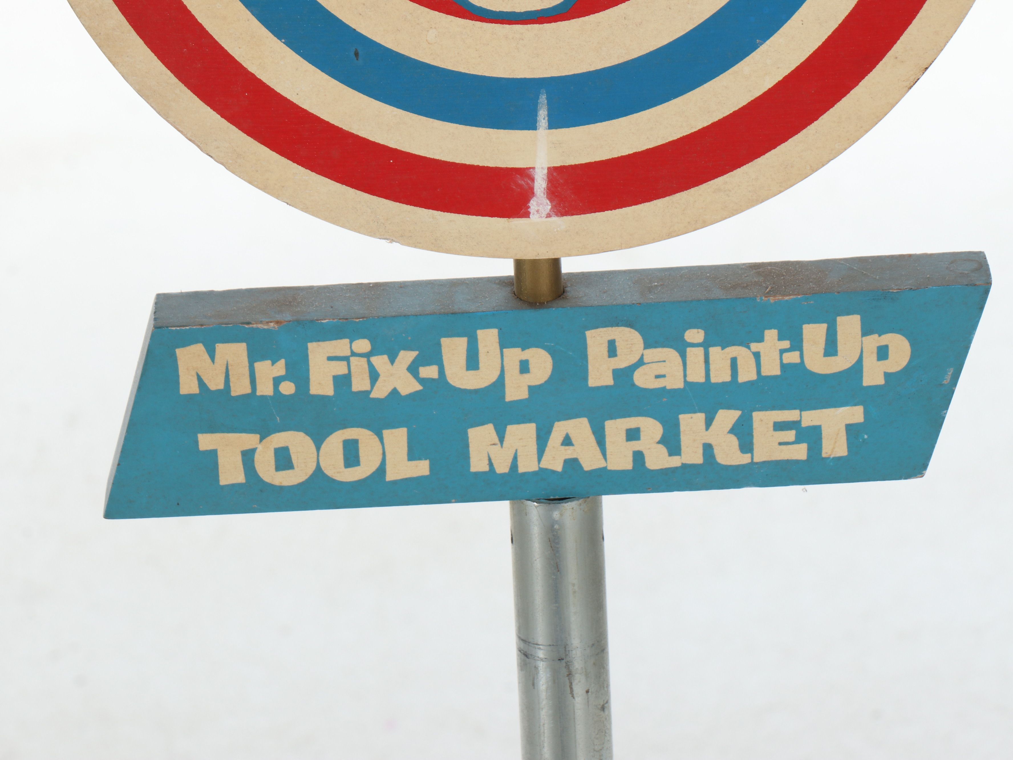 Hyde "Big Daddy" Standing Advertisement Sign