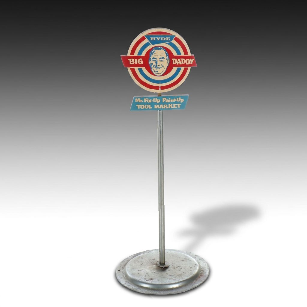 Hyde "Big Daddy" Standing Advertisement Sign