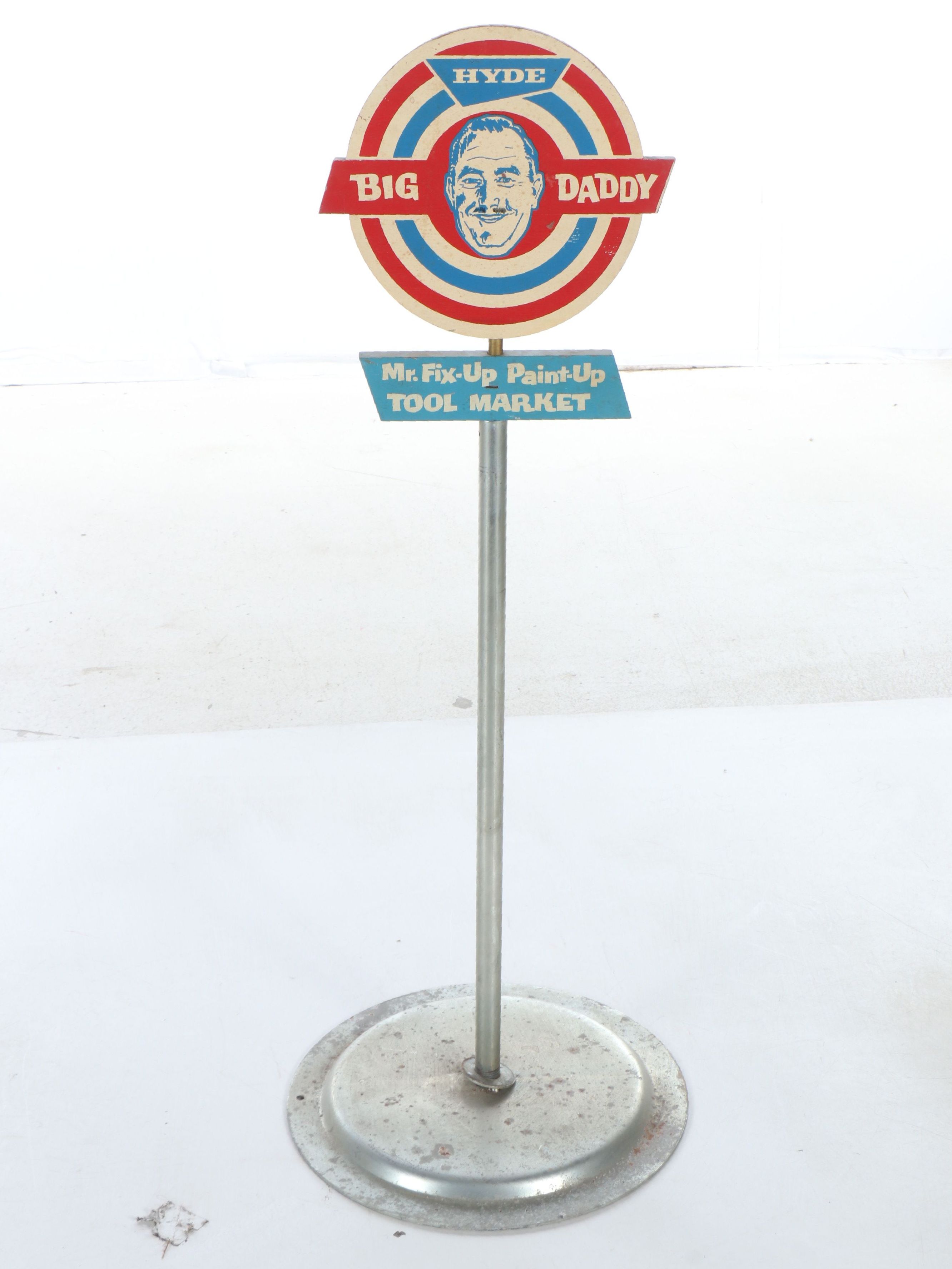 Hyde "Big Daddy" Standing Advertisement Sign