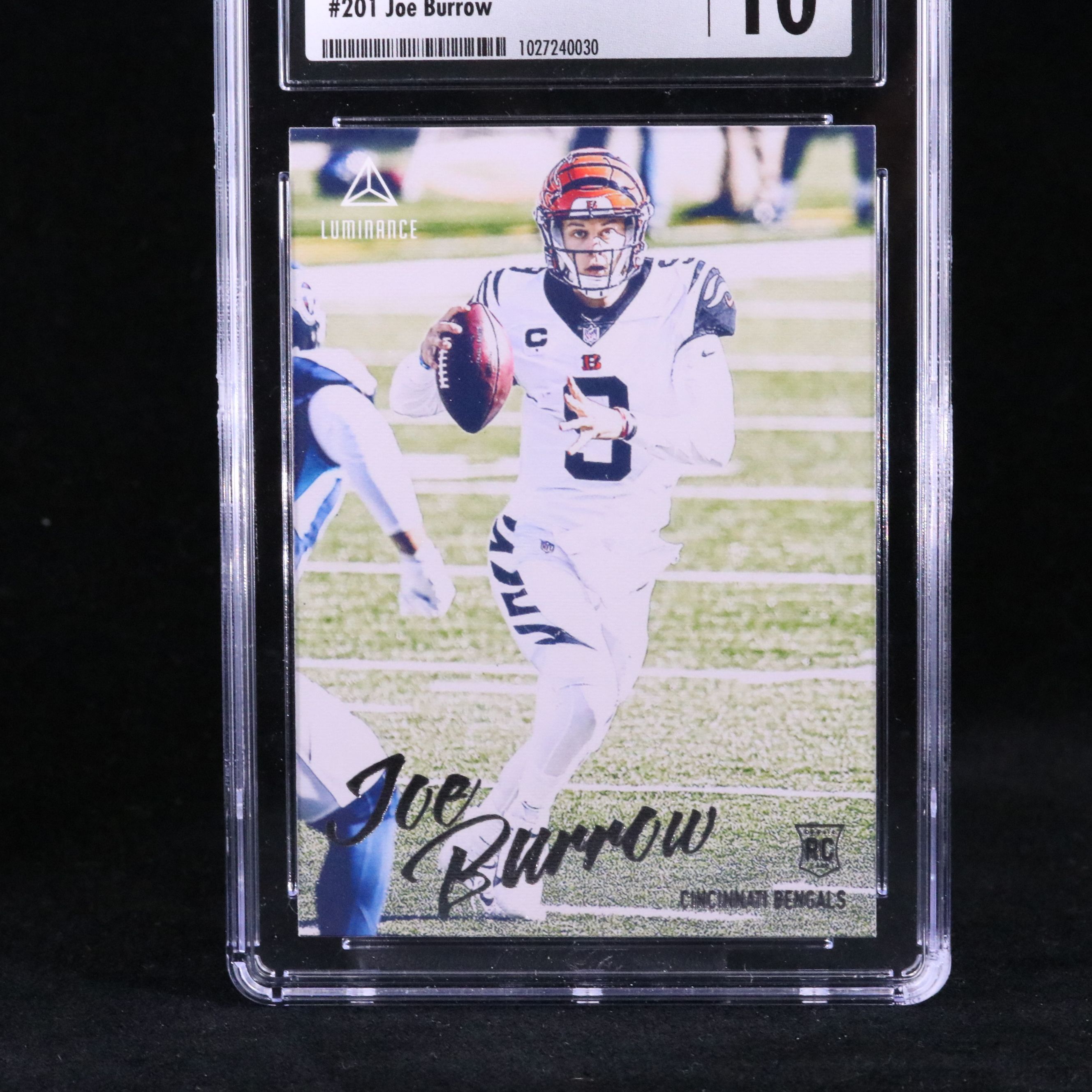 2020 Panini Chronicles Joe Burrow Luminance Rookie Football Card Graded CSG 10