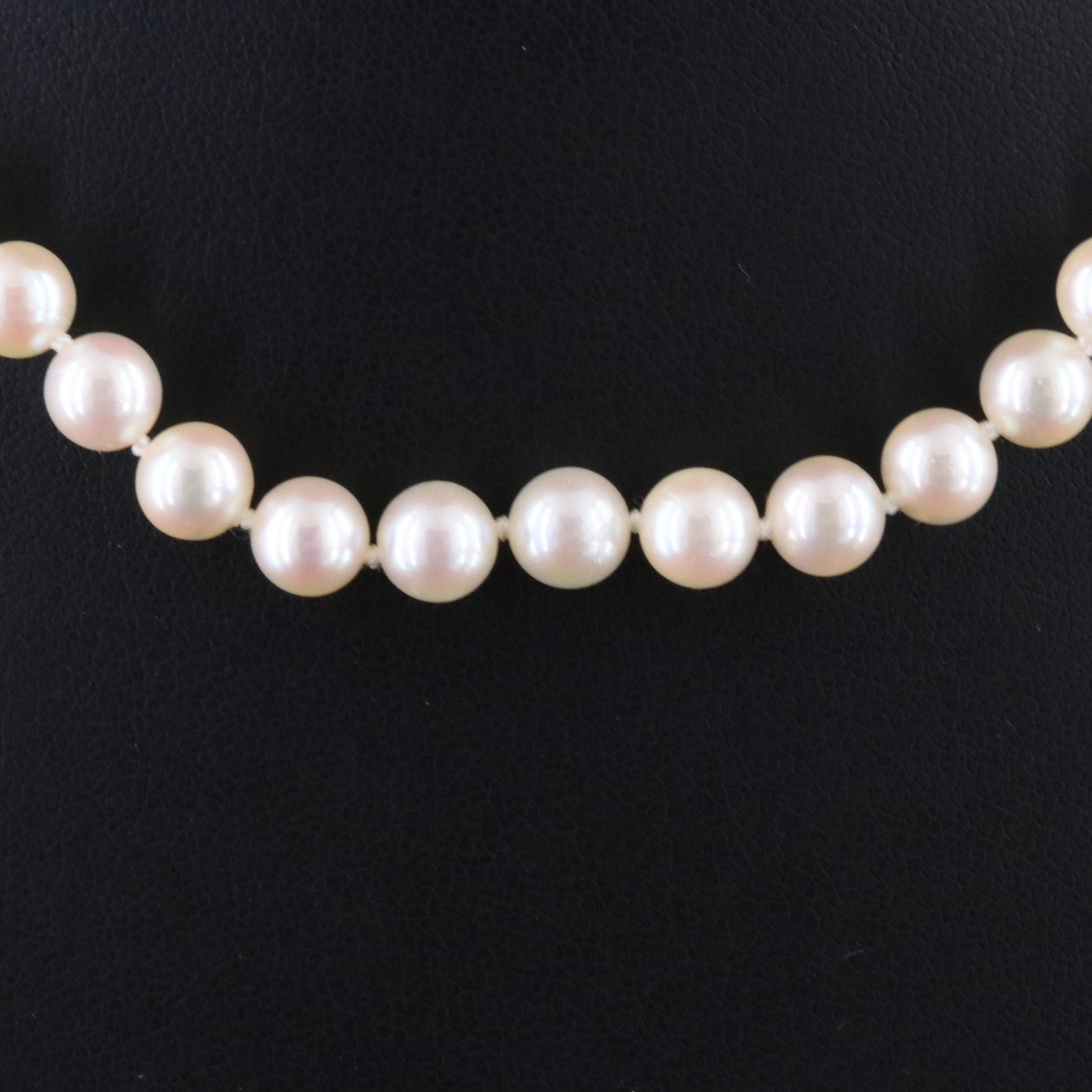 Pearl Necklace with 14K Clasp