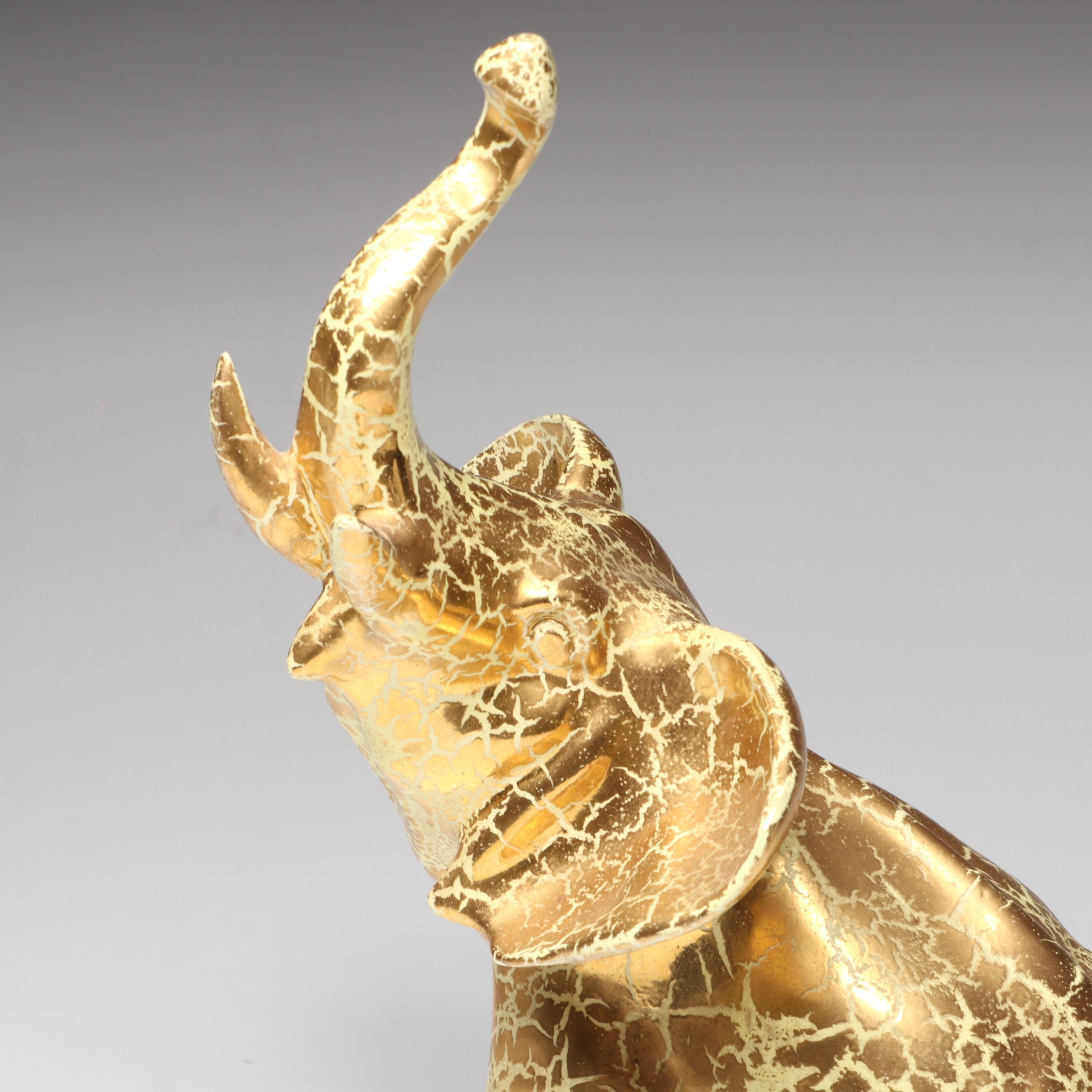 Jasco Porcelain Clown, Enesco Carousel and More Circus Décor