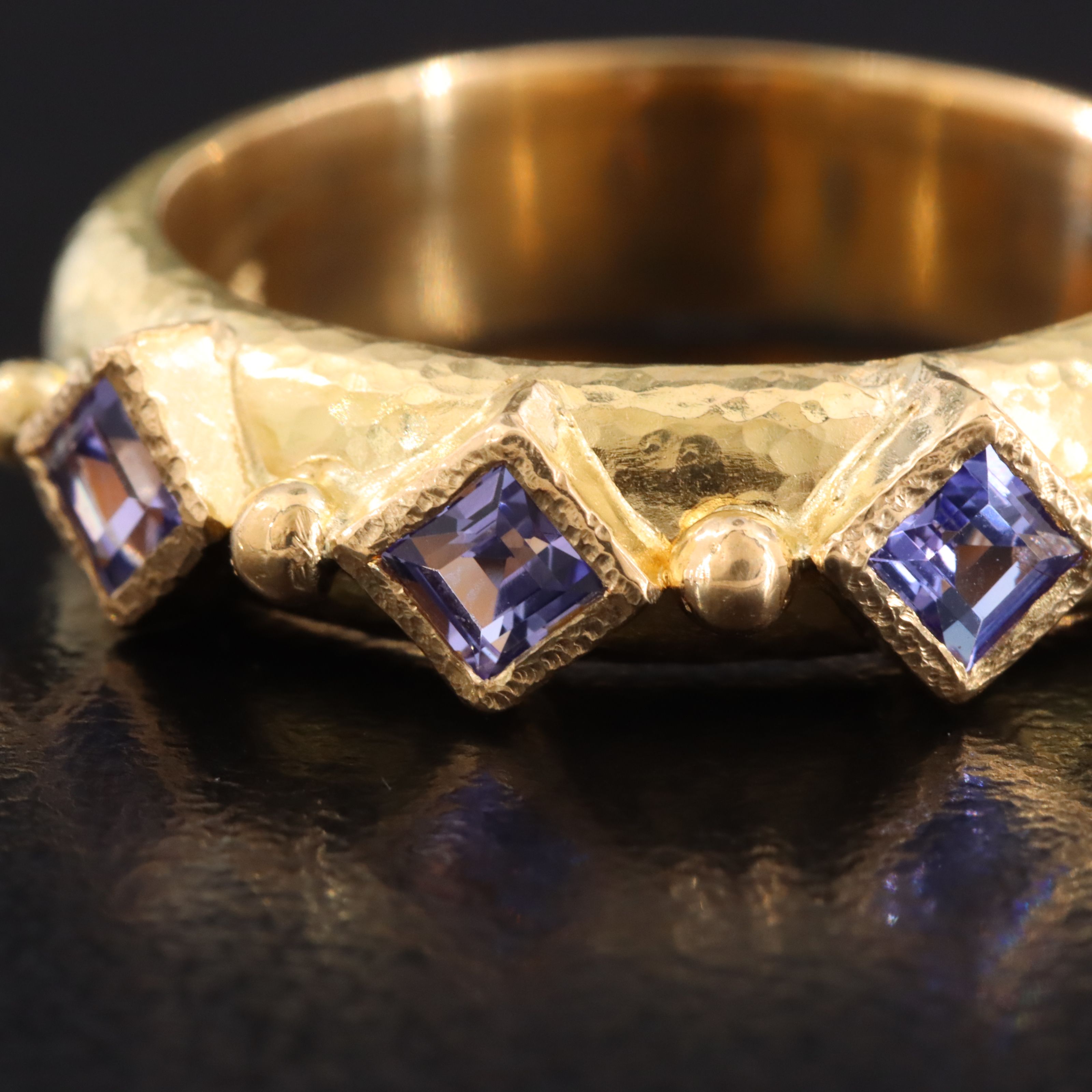 Elizabeth Locke 18K Tanzanite Hammered Ring