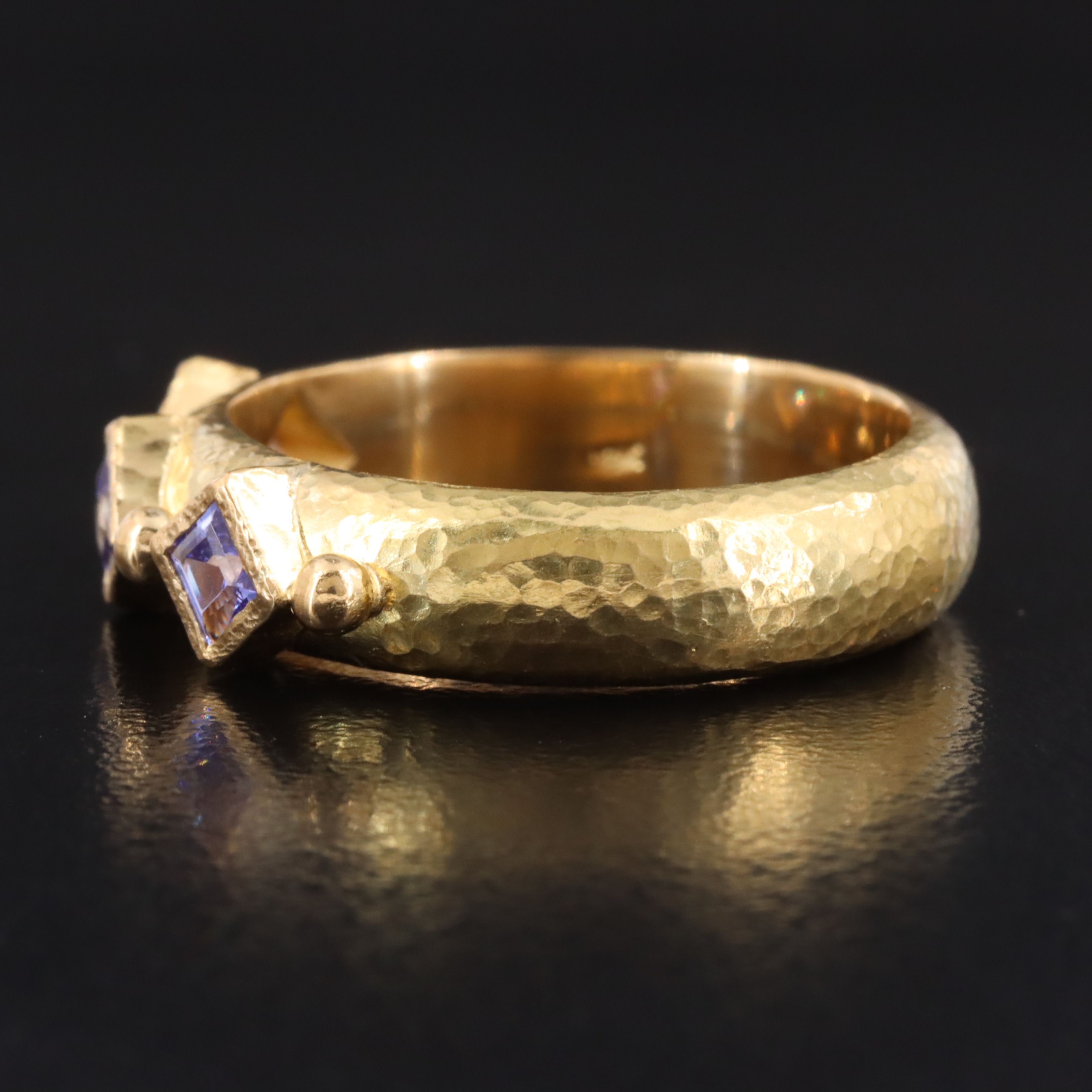 Elizabeth Locke 18K Tanzanite Hammered Ring