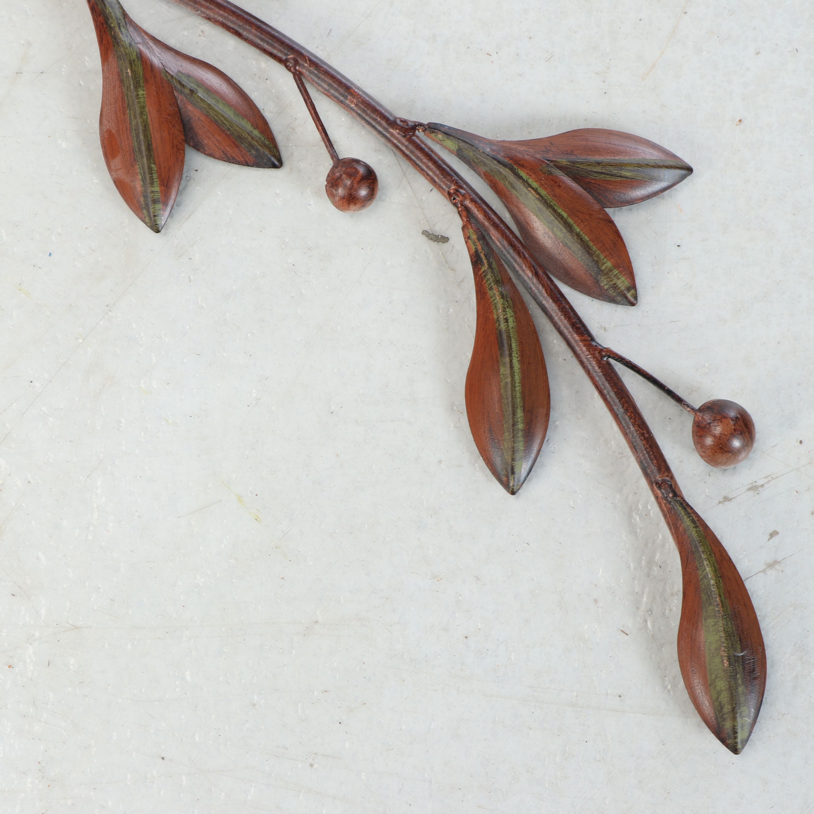 Vintage Style Metal Leaf Wall Hangings