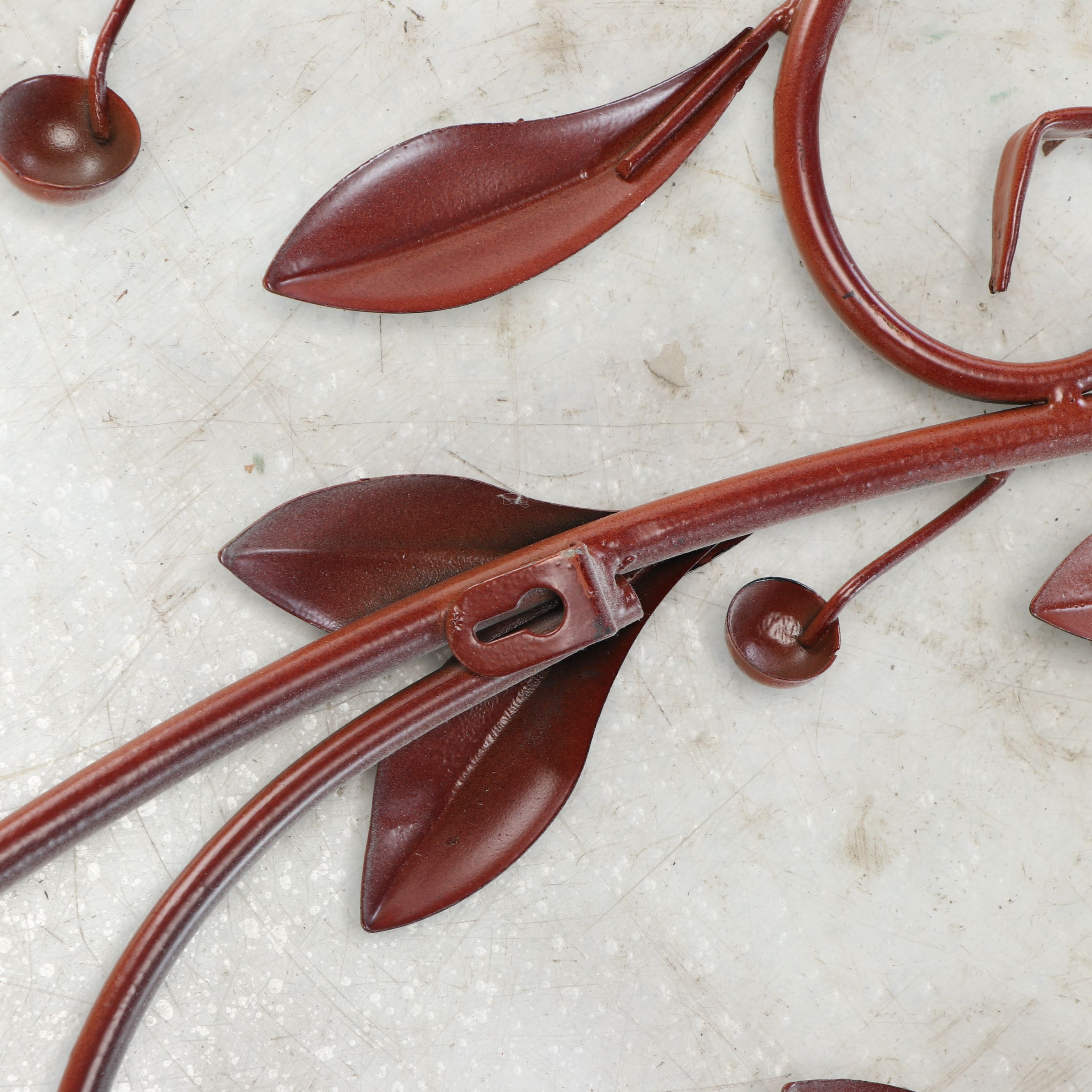 Vintage Style Metal Leaf Wall Hangings