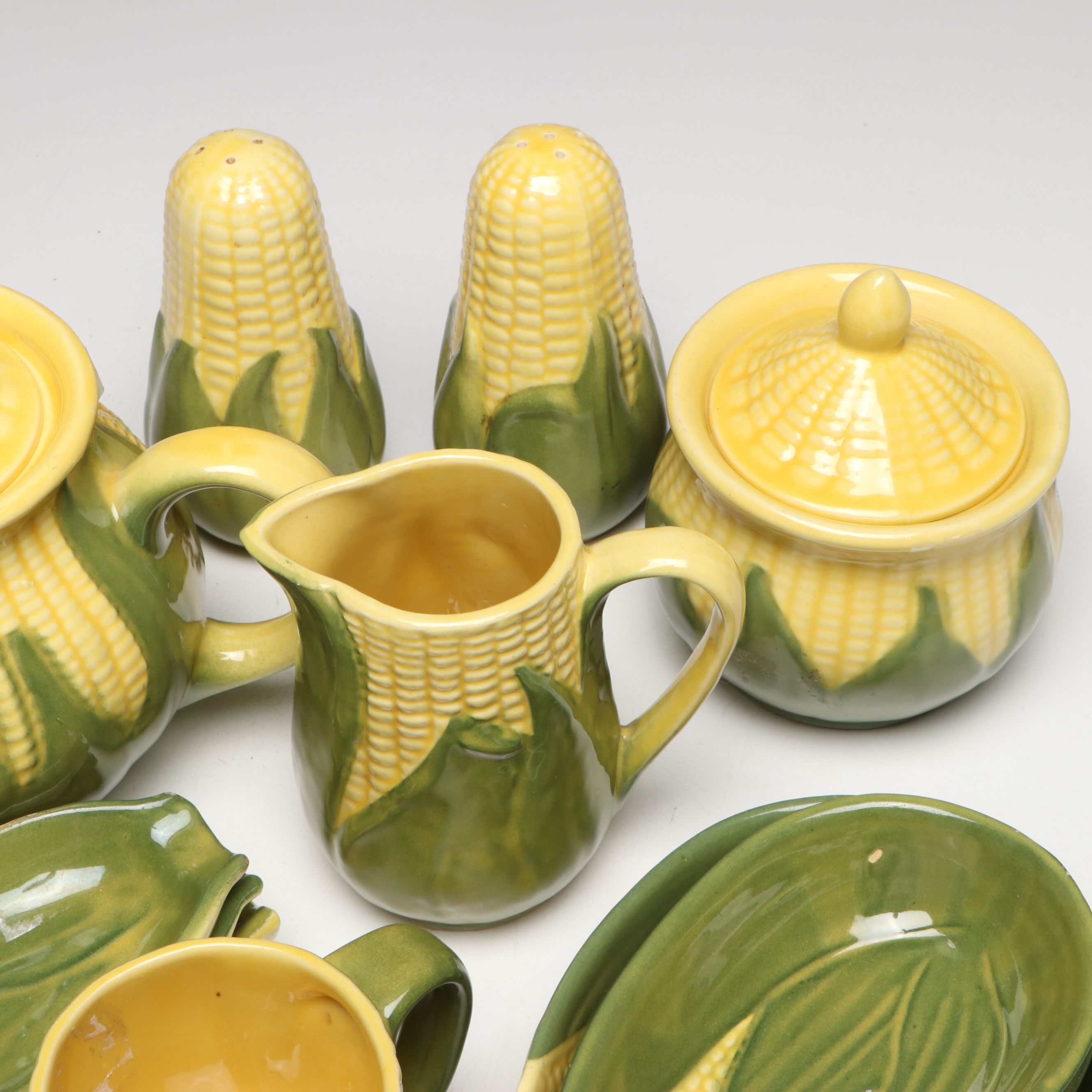 Shawnee "Corn King" and "Corn Queen" Novelty Ceramic Tableware, 20th C.