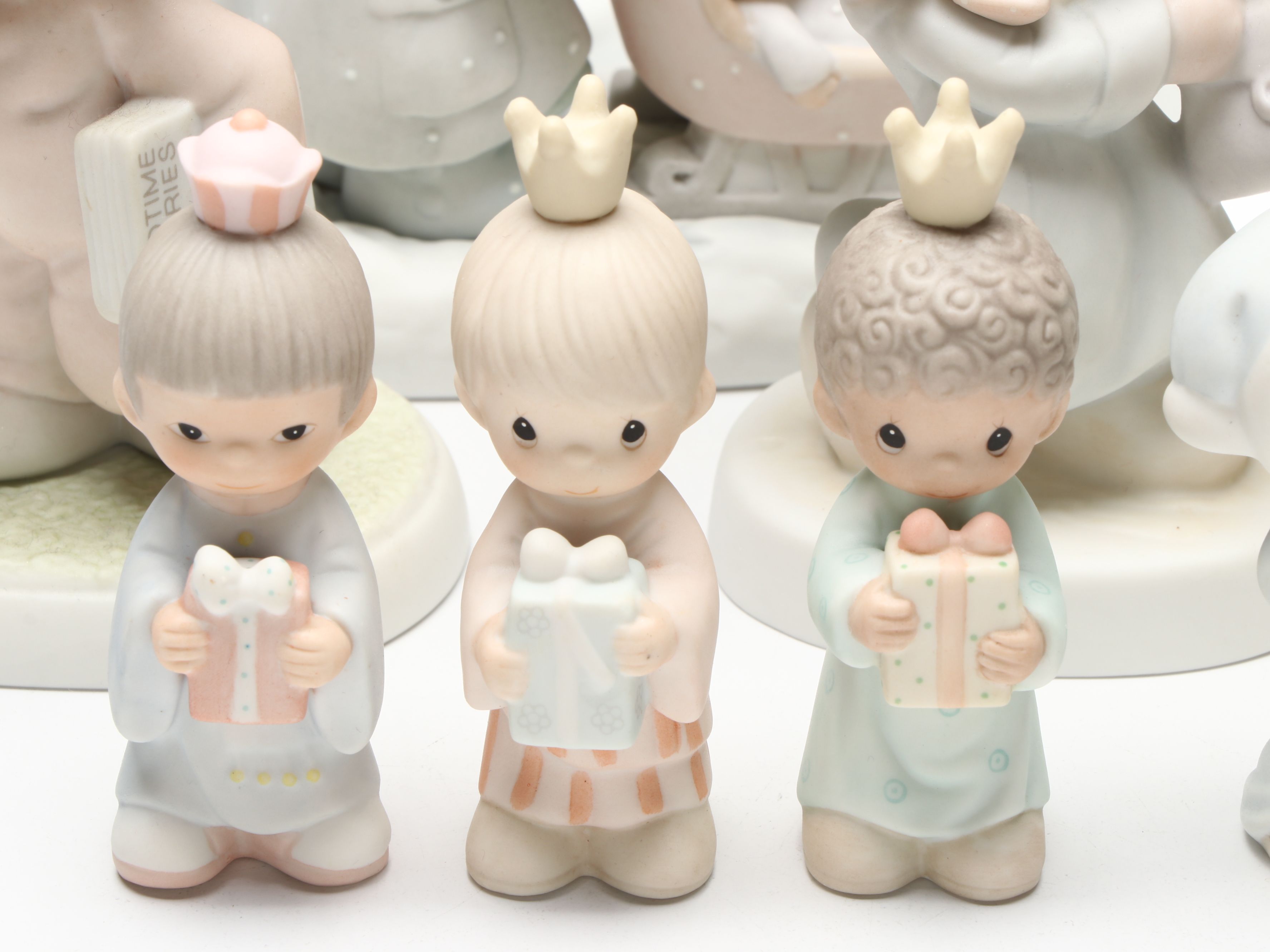 Enesco "Snow Man Like My Man" and More Porcelain Precious Moments Figurines