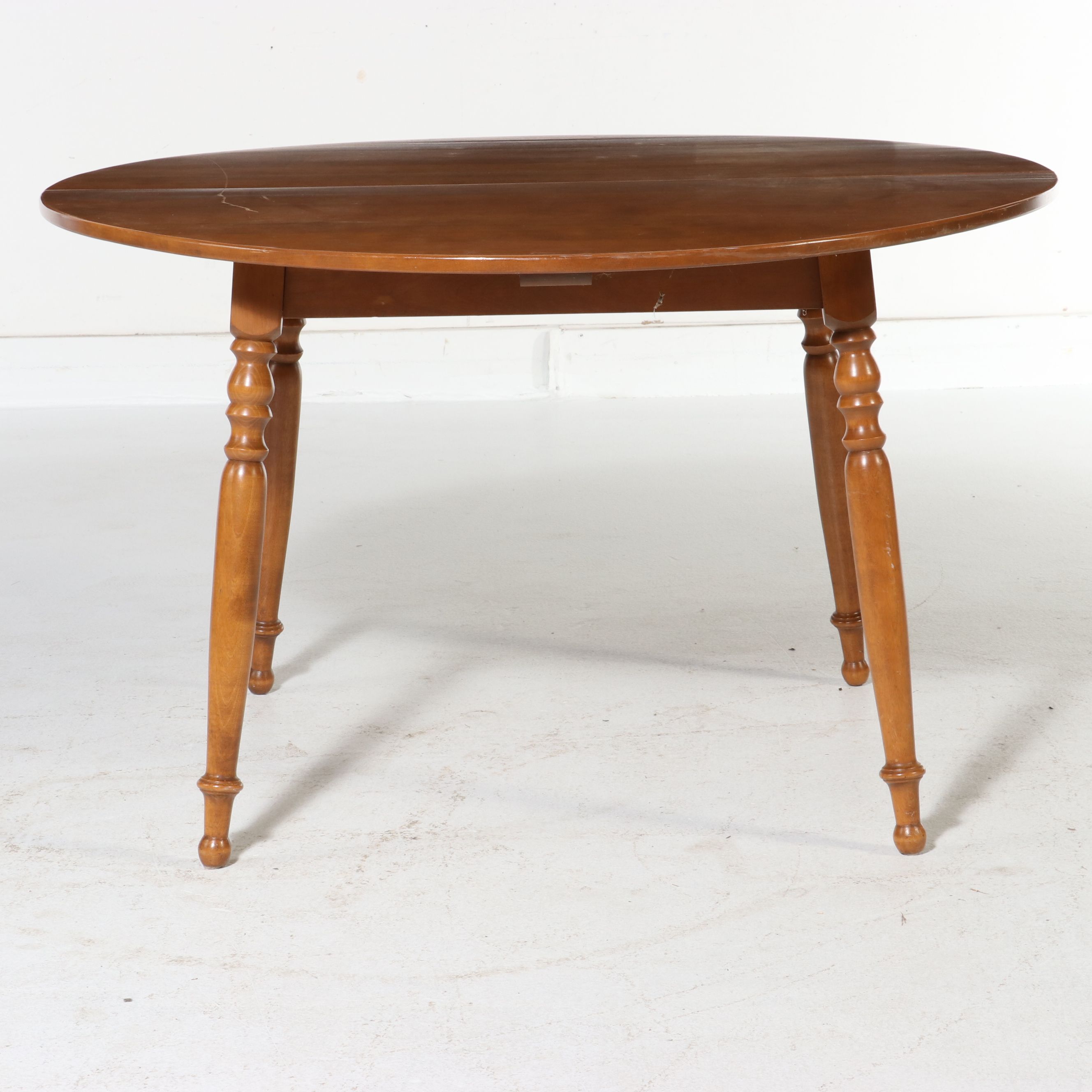 Ethan Allen by Baumritter Colonial Revival Style Six-Piece Maple Dining Set