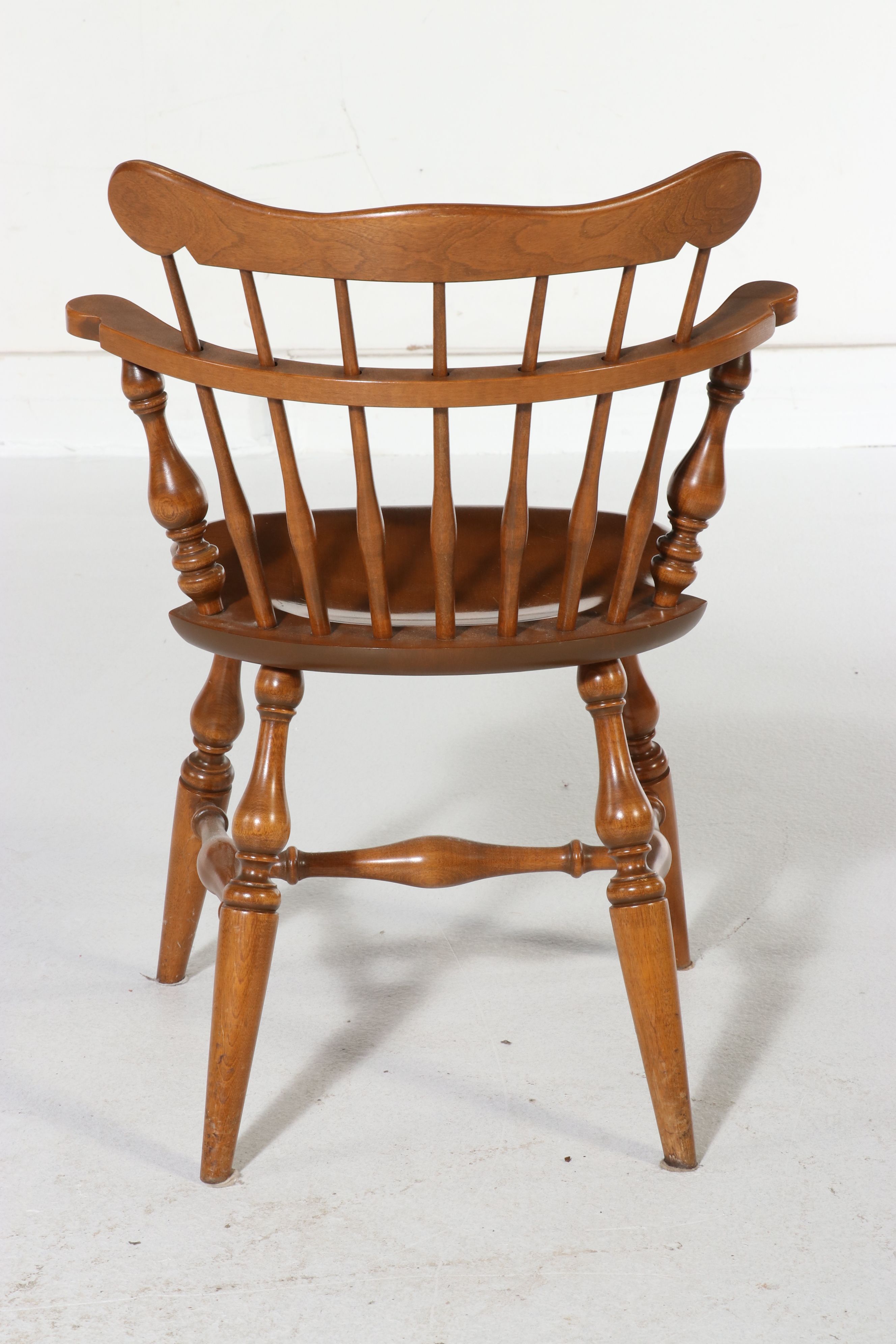 Ethan Allen by Baumritter Colonial Revival Style Six-Piece Maple Dining Set