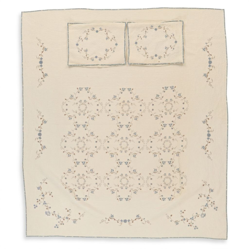 Martha Stewart Westminster Vines Cotton Quilt Bedspread and Shams