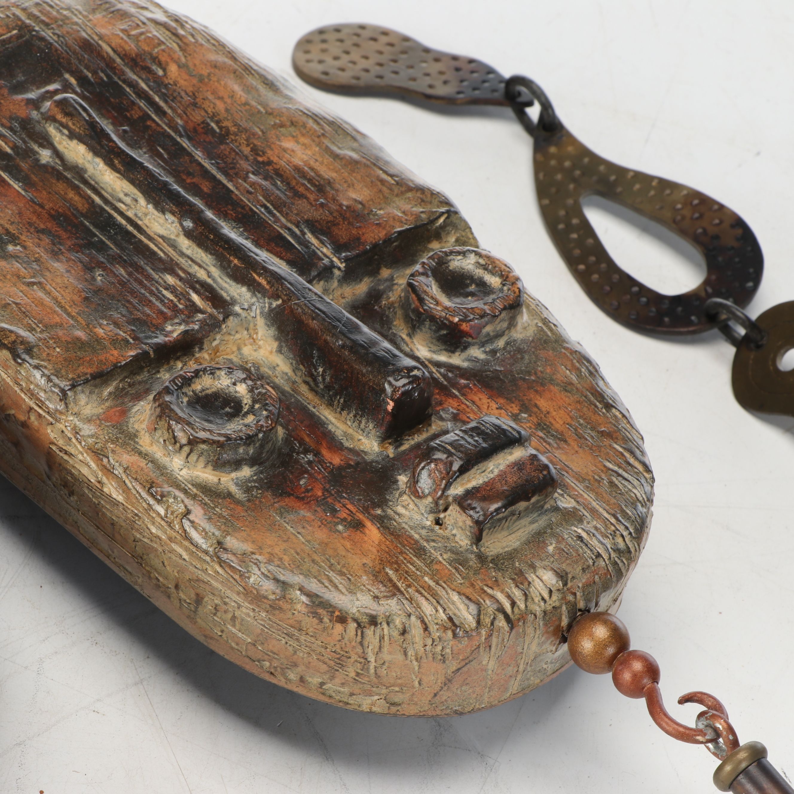 Mixed Media Wall Hanging Décor