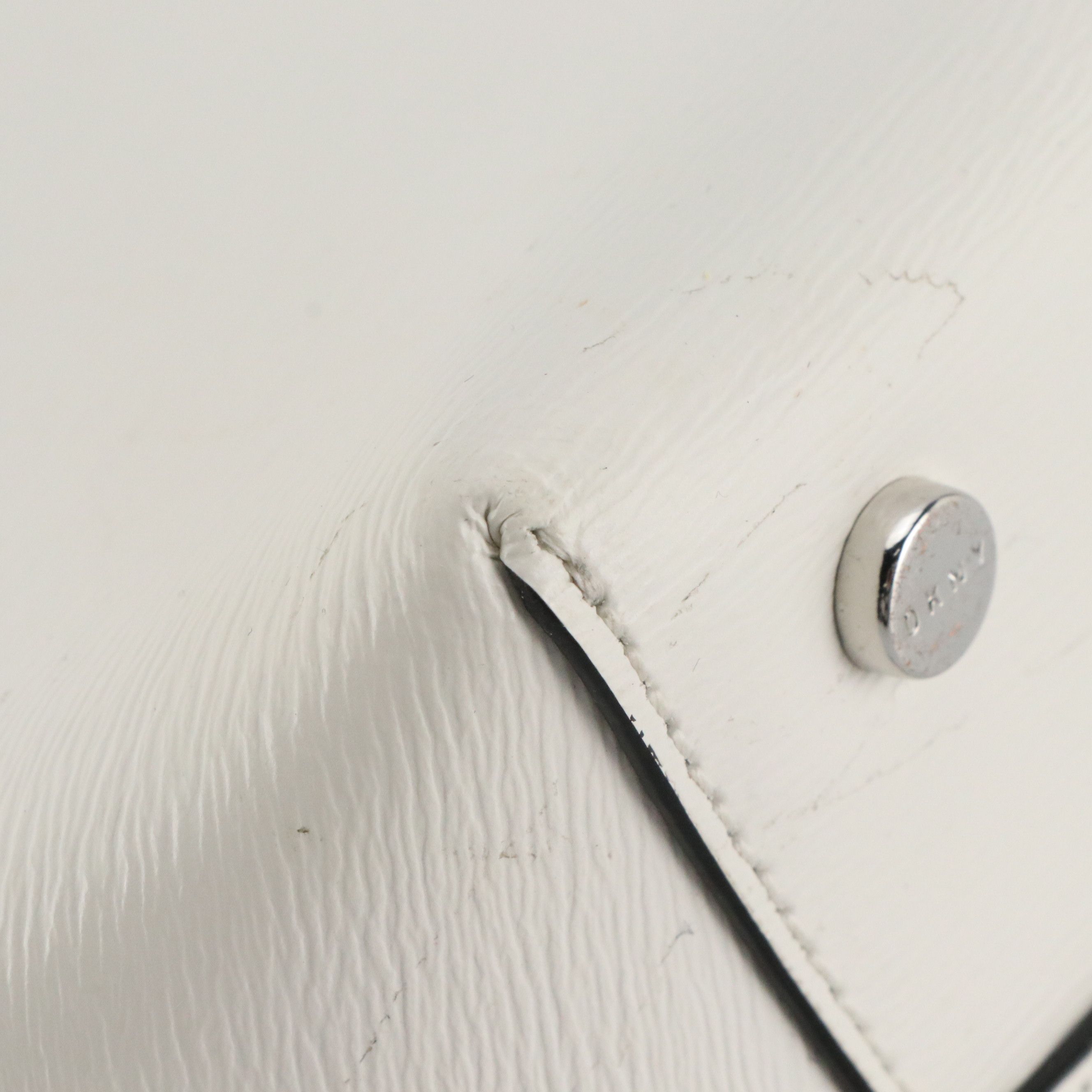 DKNY Shoulder Tote Bag in White Textured Cow Leather