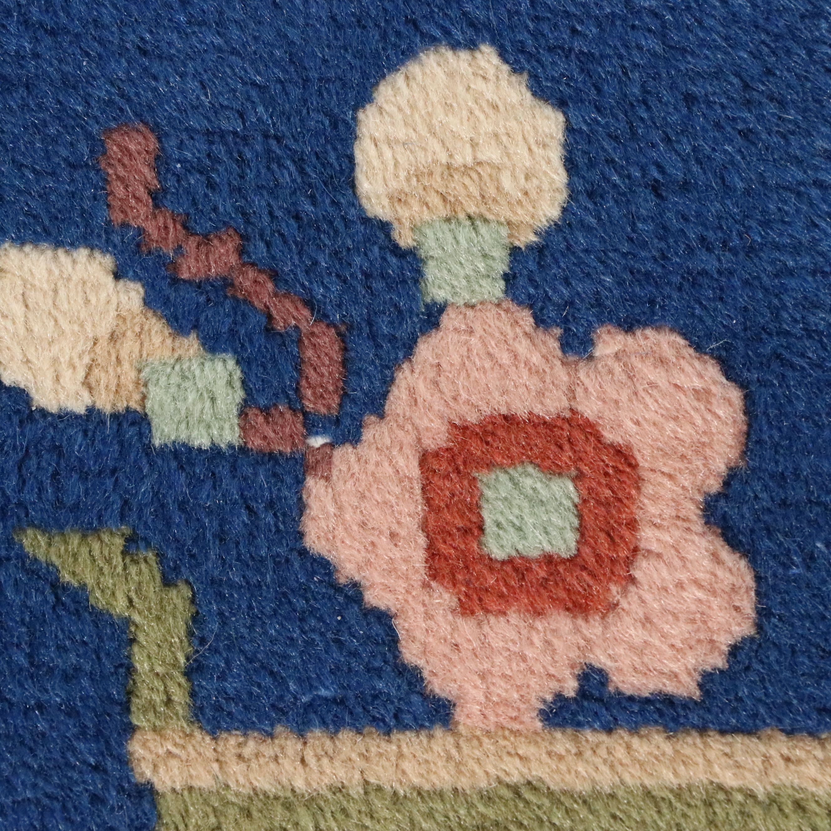 5'5 x 9'1 Hand-Knotted Chinese Peking Area Rug