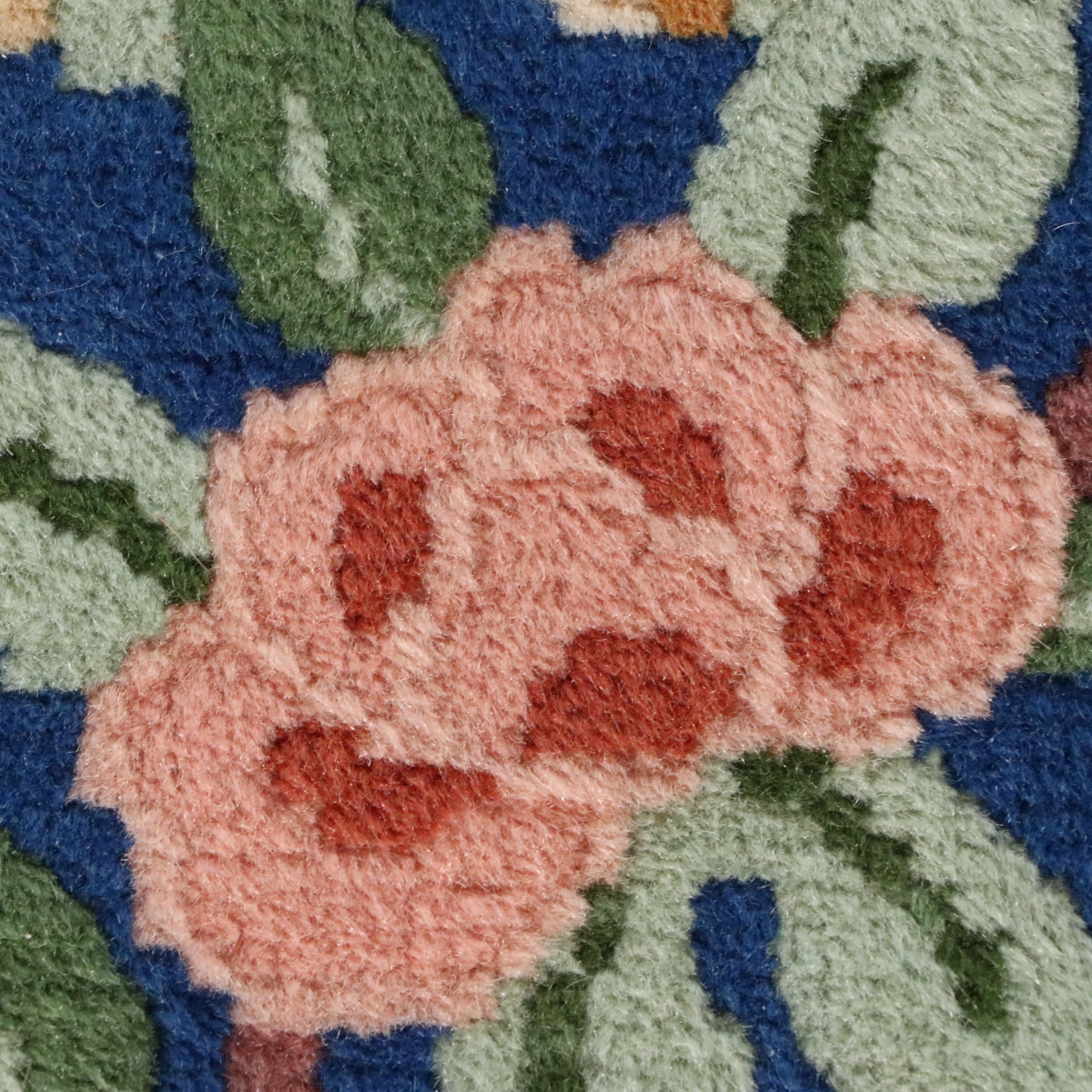 5'5 x 9'1 Hand-Knotted Chinese Peking Area Rug