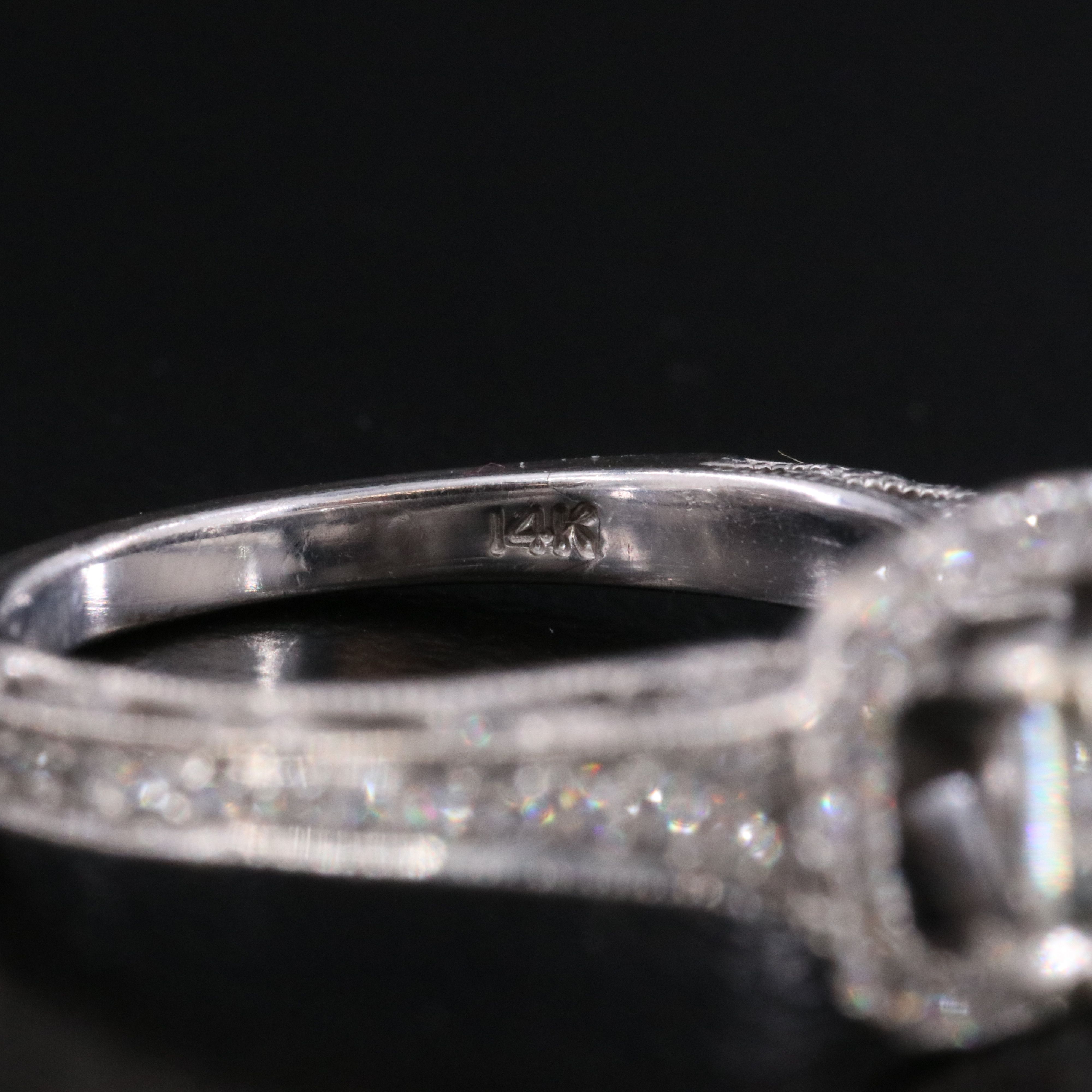 14K and 18K 1.70 CTW Diamond Ring Set with Online IGI Report