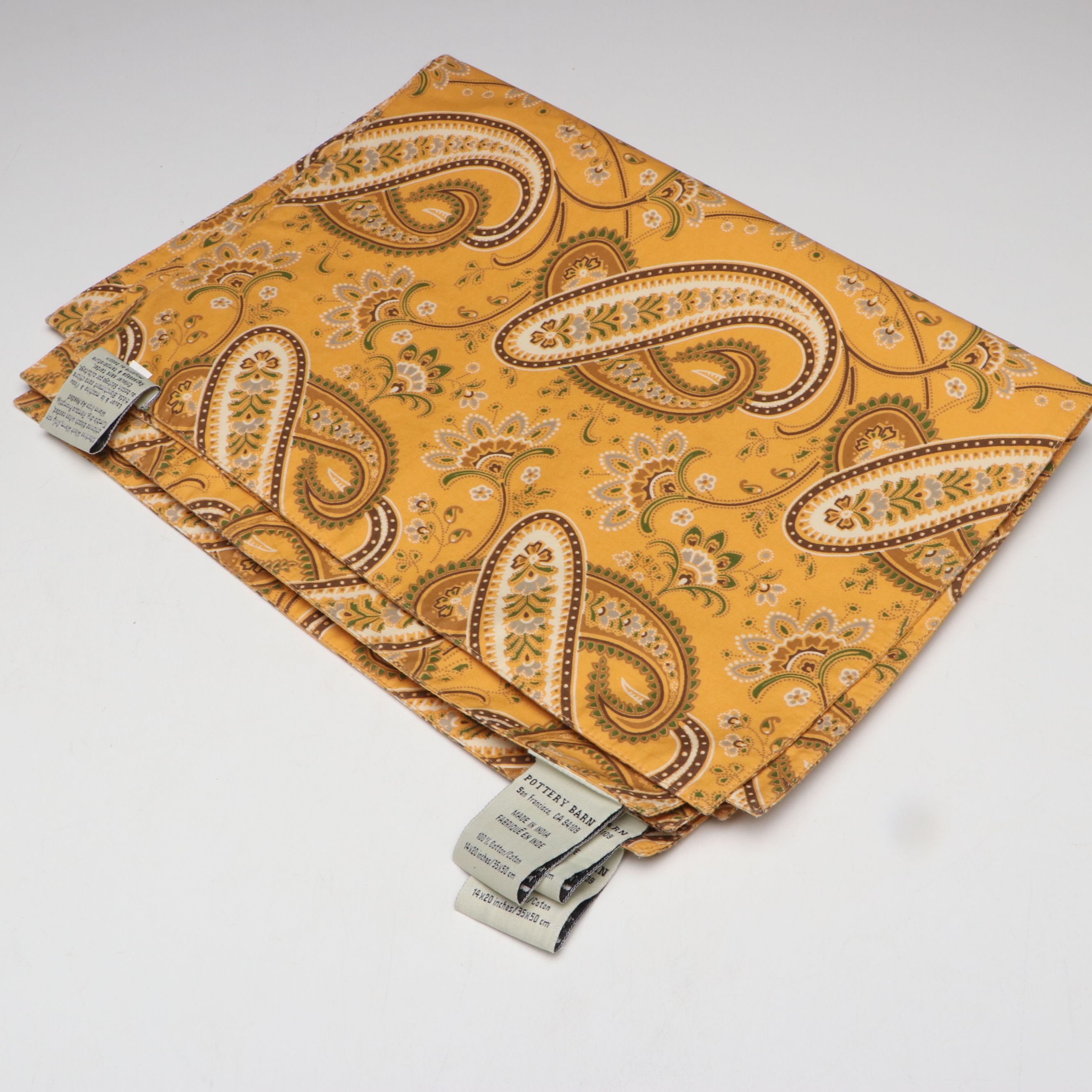 Sferra Linen Tablecloth with Smith & Hawken Placemats and Other Table Linens