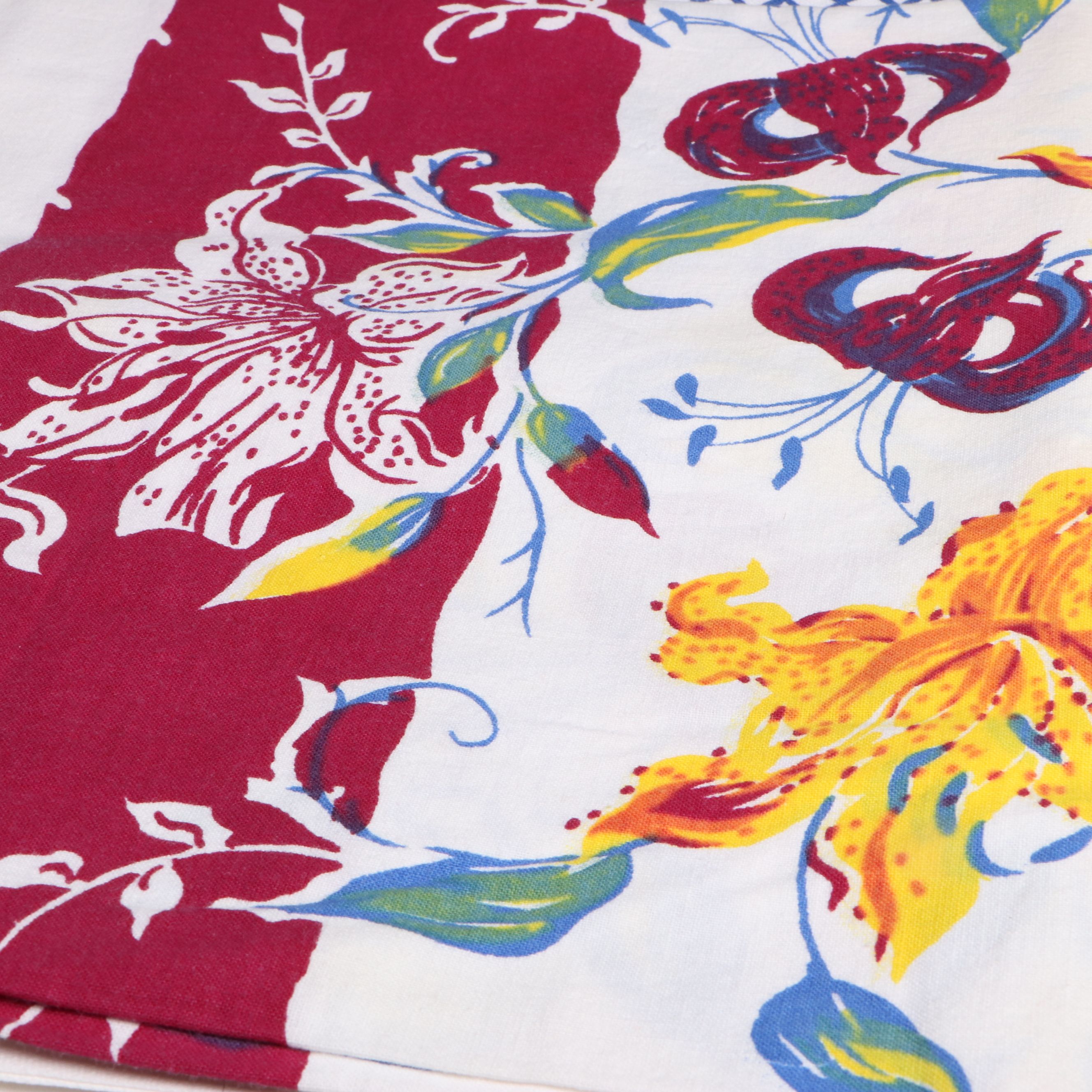 Floral and Gingham Oilcloth Tablecloth, Isaac Mizrahi Placemats and Other Linens