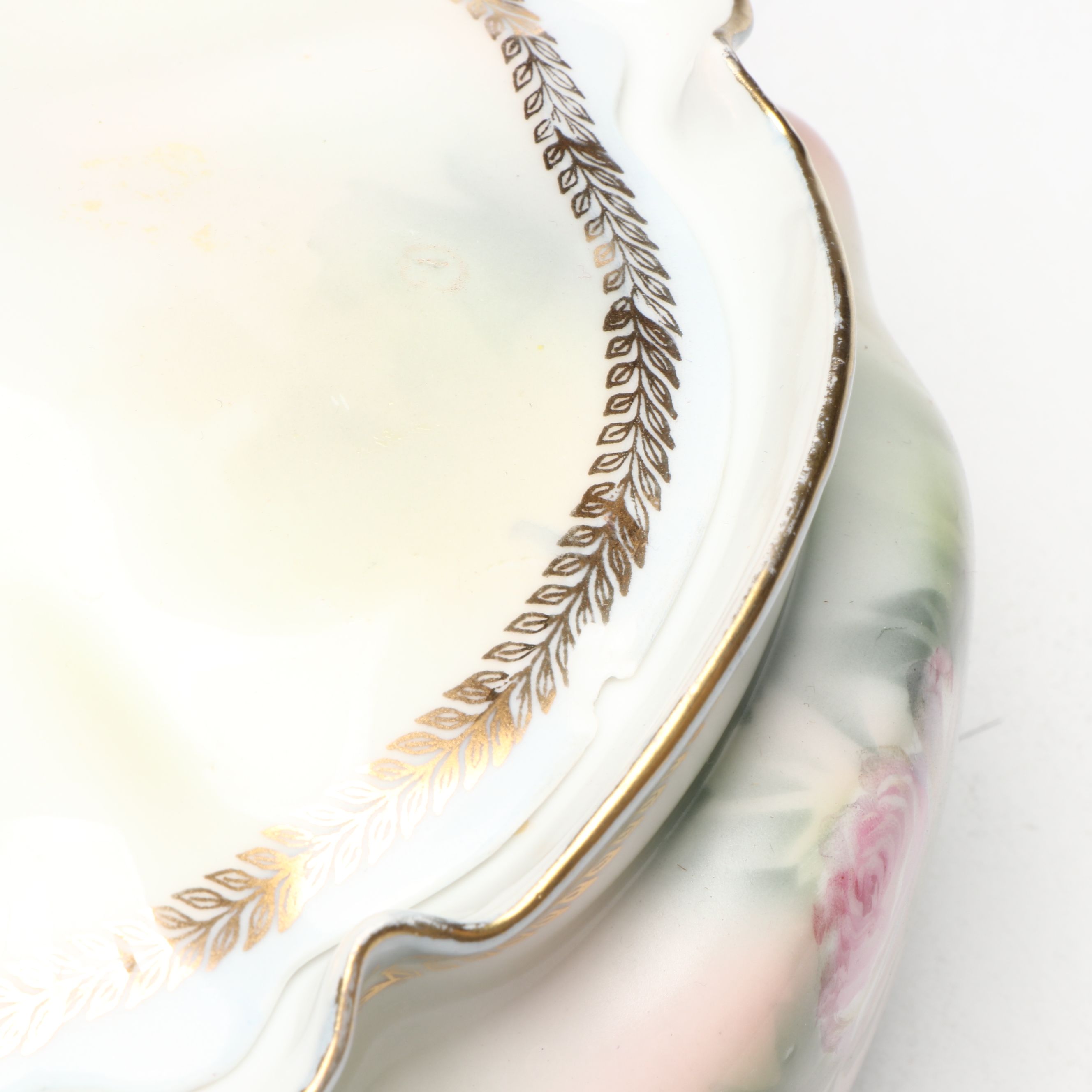 Reinhold Schlegelmilch Prussia Art Nouveau Tureen, Late 19th/Early 20th Century