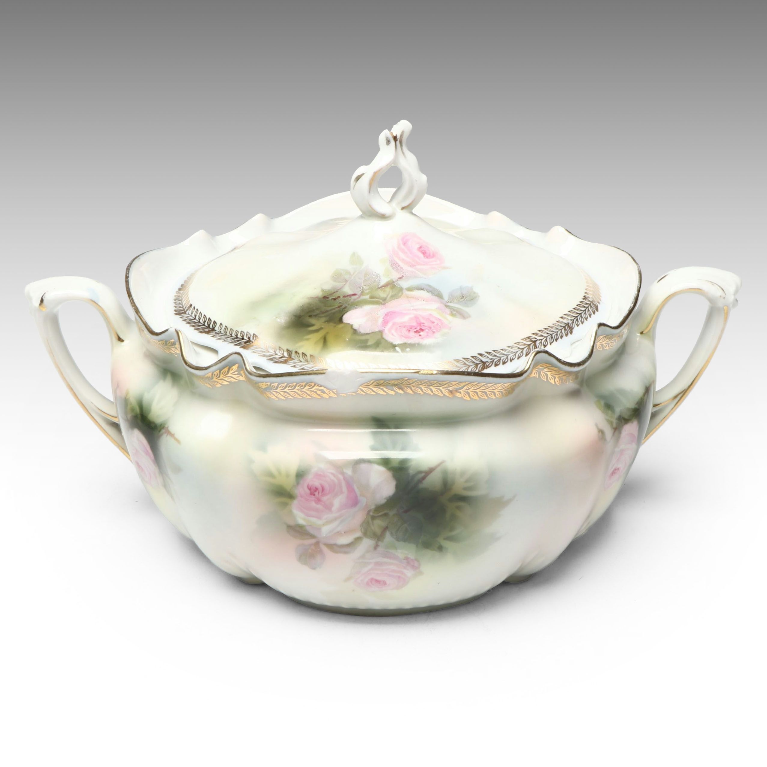 Reinhold Schlegelmilch Prussia Art Nouveau Tureen, Late 19th/Early 20th Century