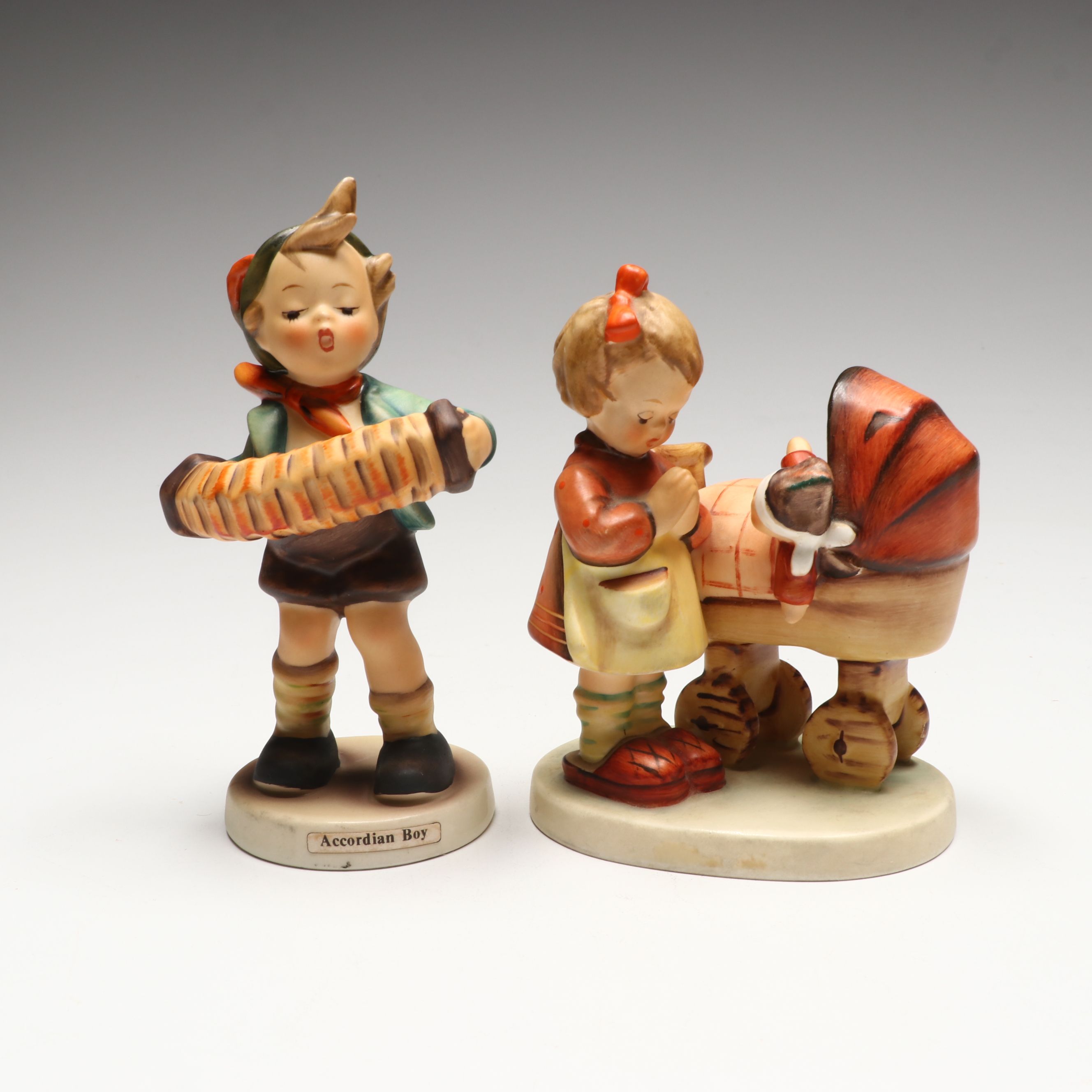 Goebel "Spring Dance" Porcelain Plate with "Jump for Joy" and More Hummels