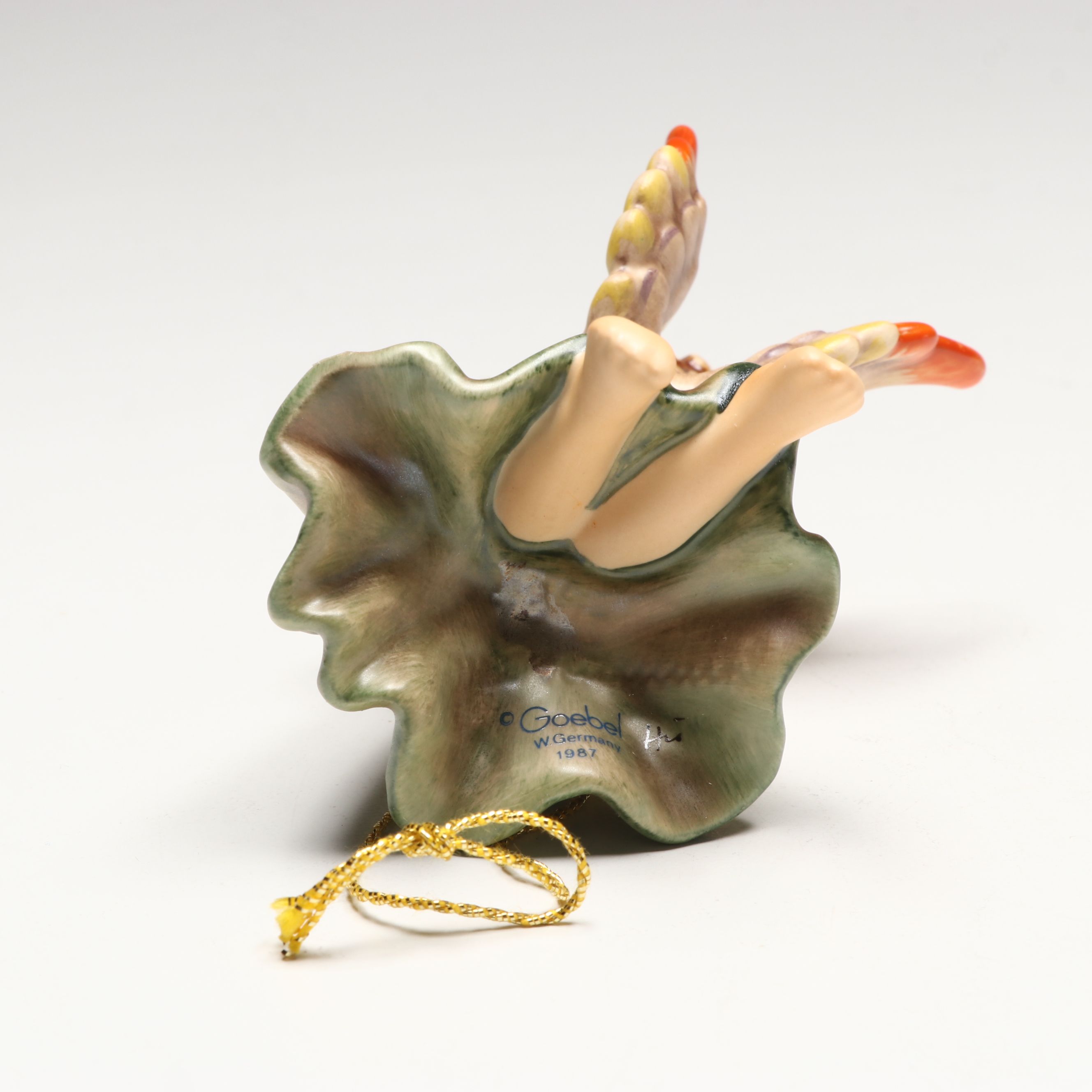 Goebel "Spring Dance" Porcelain Plate with "Jump for Joy" and More Hummels