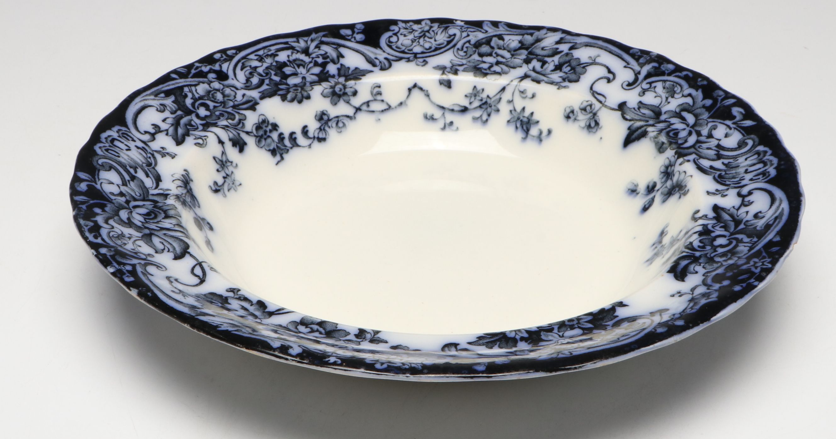 Dunn Bennett and Keeling & Co. English Earthenware Bowls, Late 19th Century