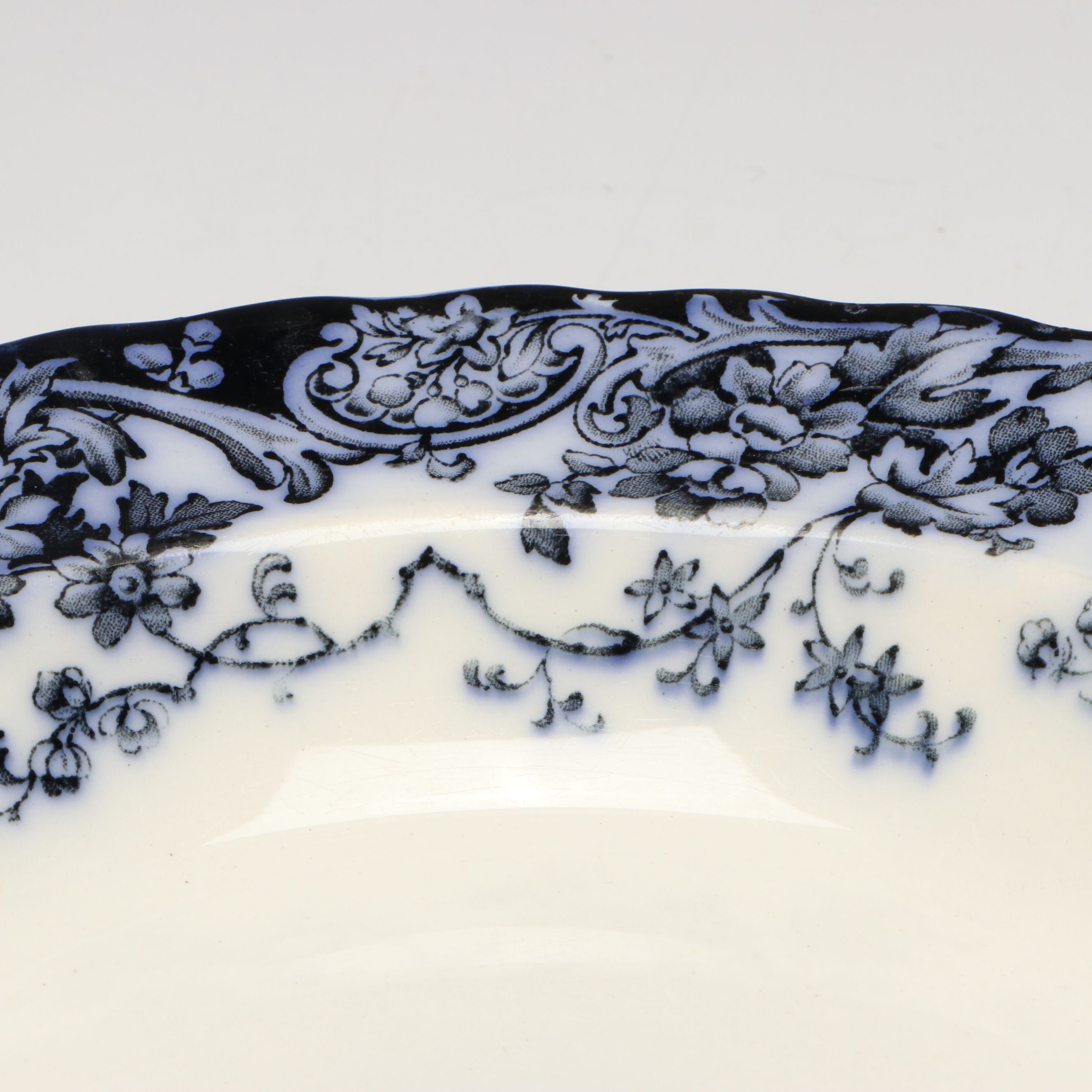 Dunn Bennett and Keeling & Co. English Earthenware Bowls, Late 19th Century