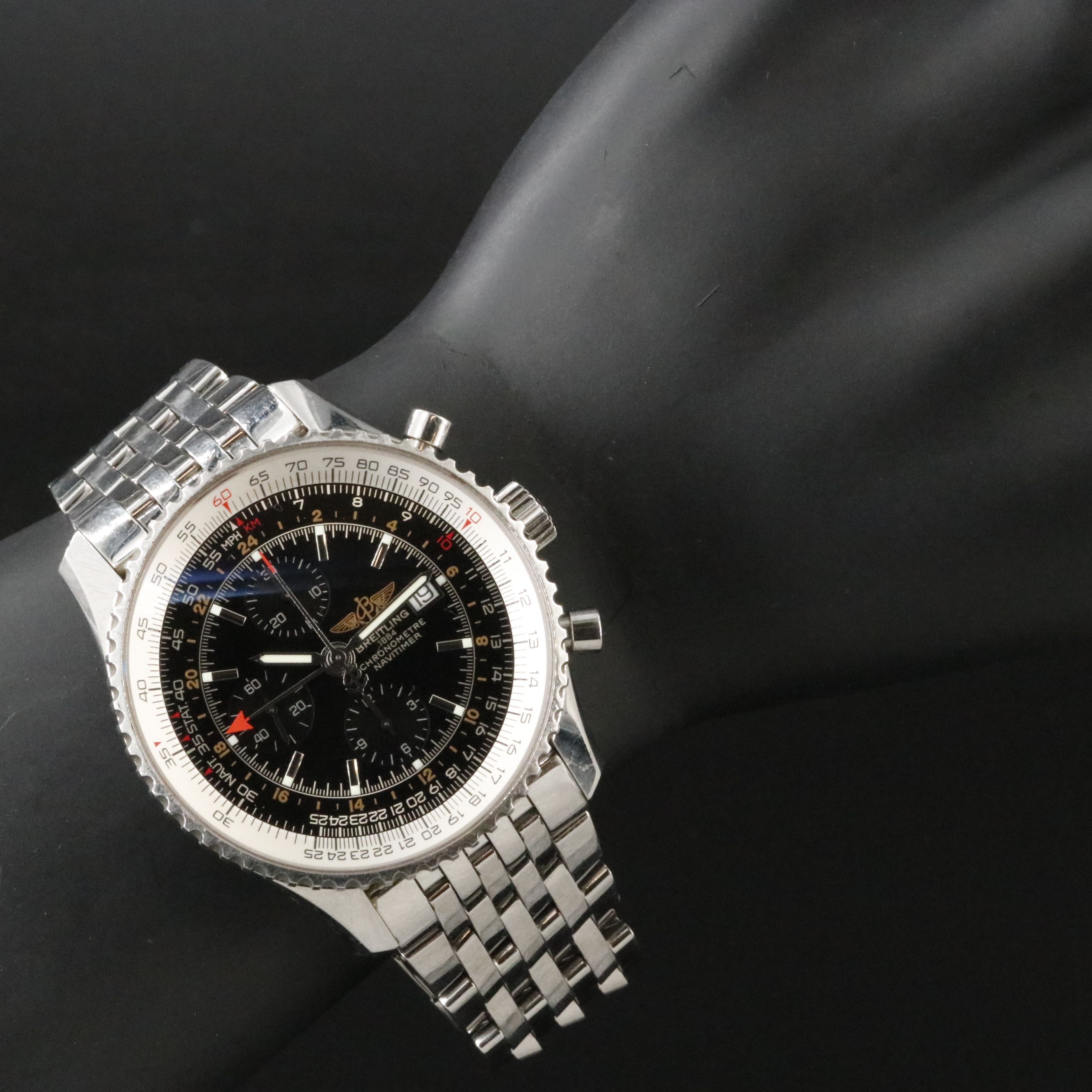 Breitling Navitimer World Chrono Date GMT Ref. A24322 Watch