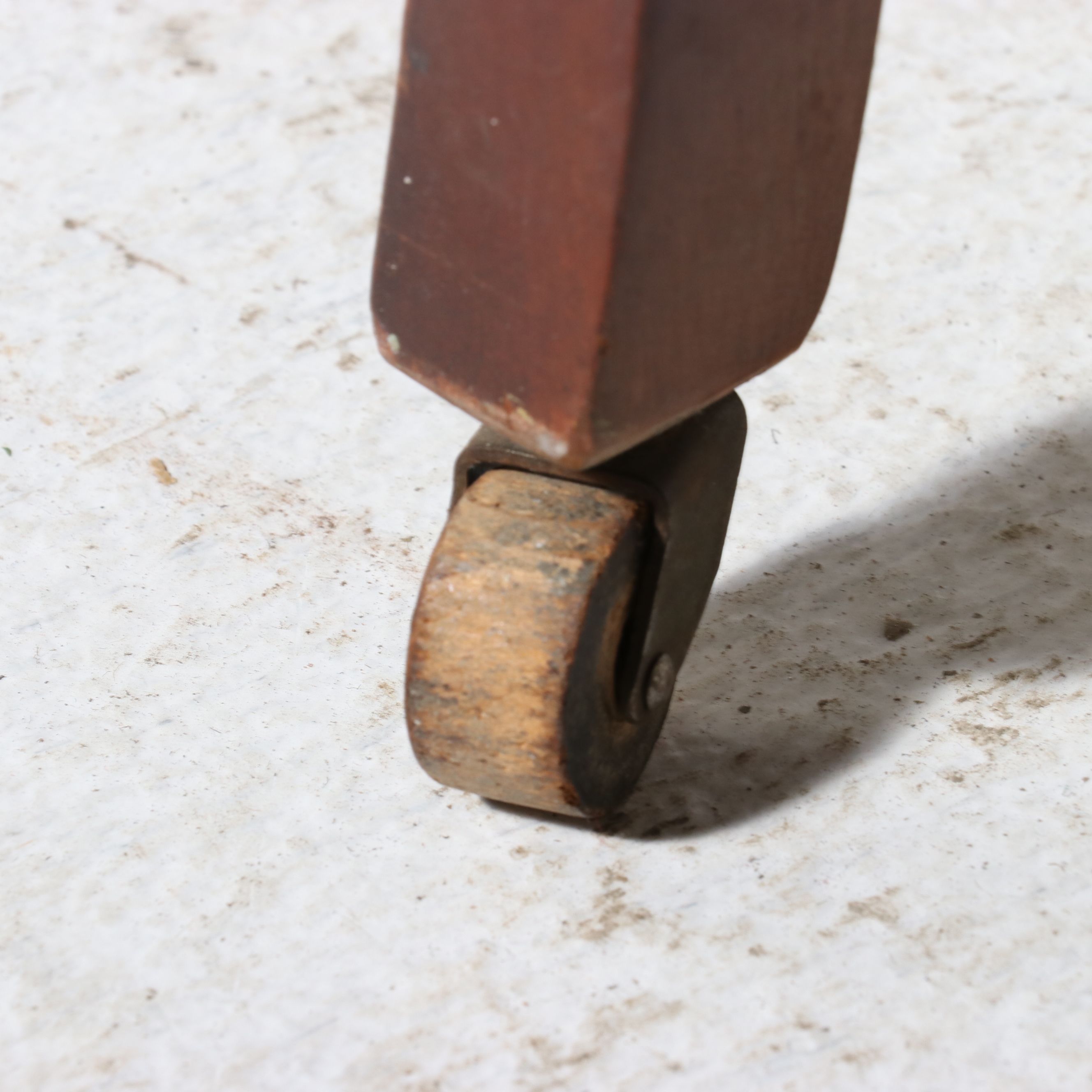 Federal Style Mahogany Washstand Frame, Early to Mid-20th Century