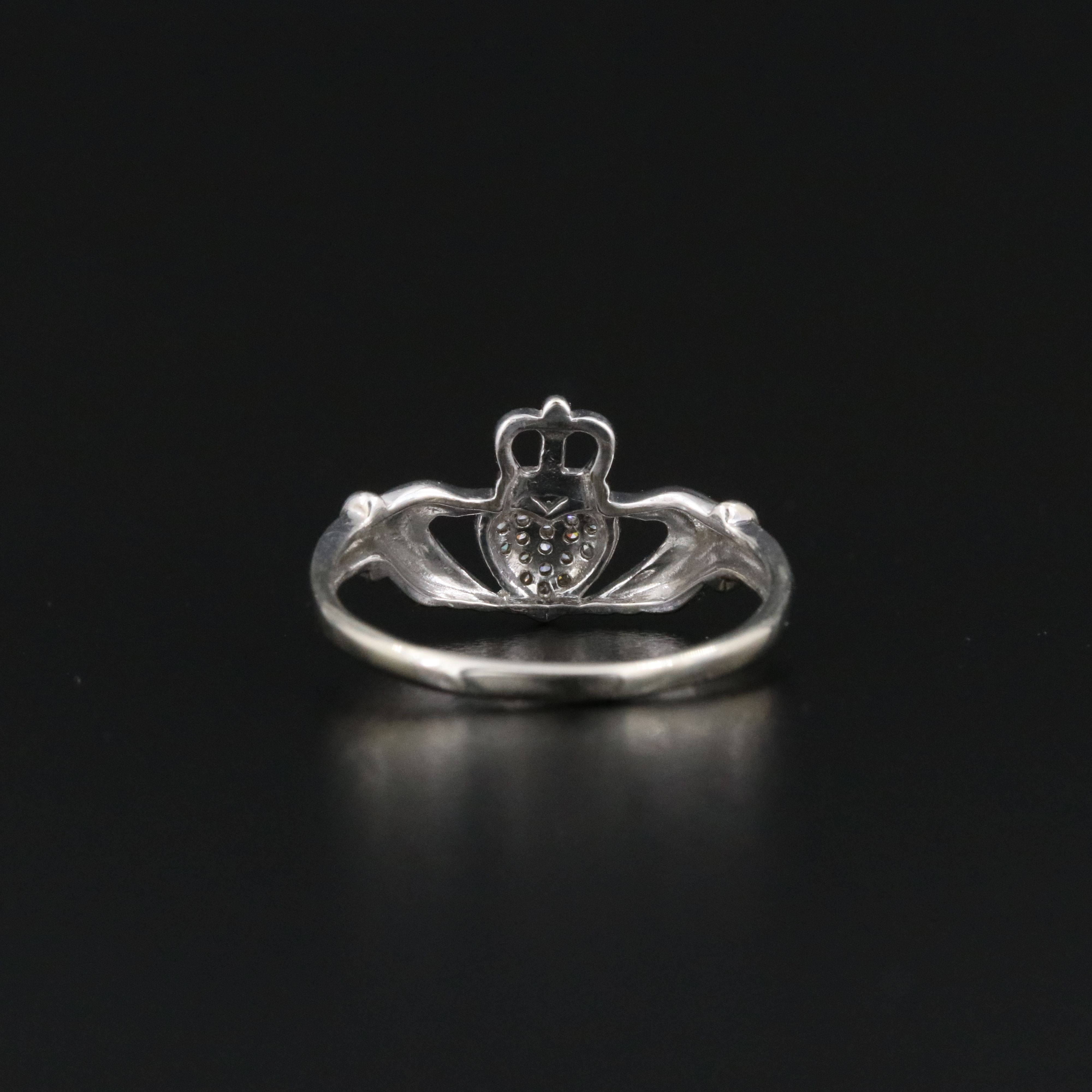 10K 0.06 CTW Diamond Pavé Claddagh Ring