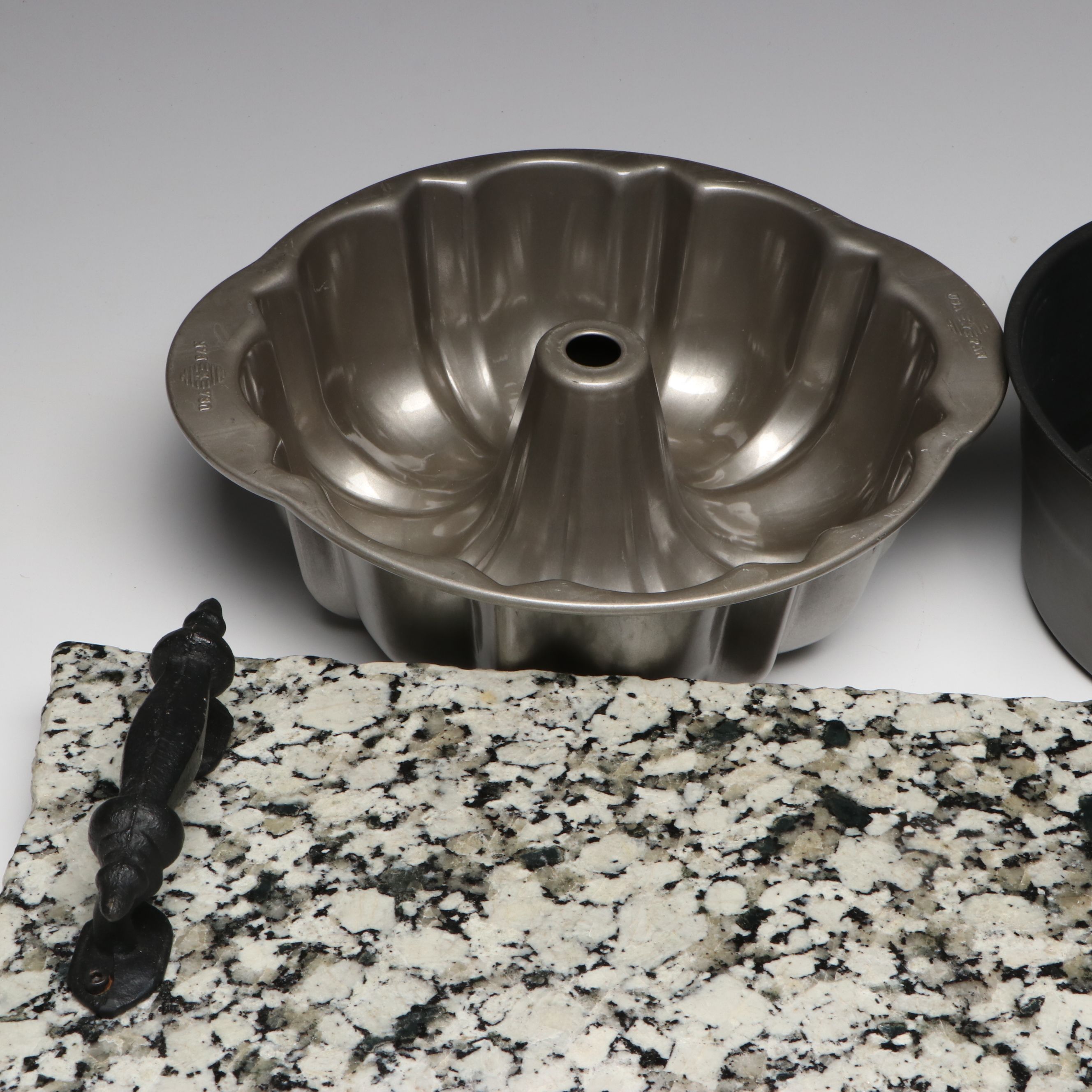 All-Clad Mini Stainless Cocotte Pots with Calphalon Cupcake Pan, More Bakeware