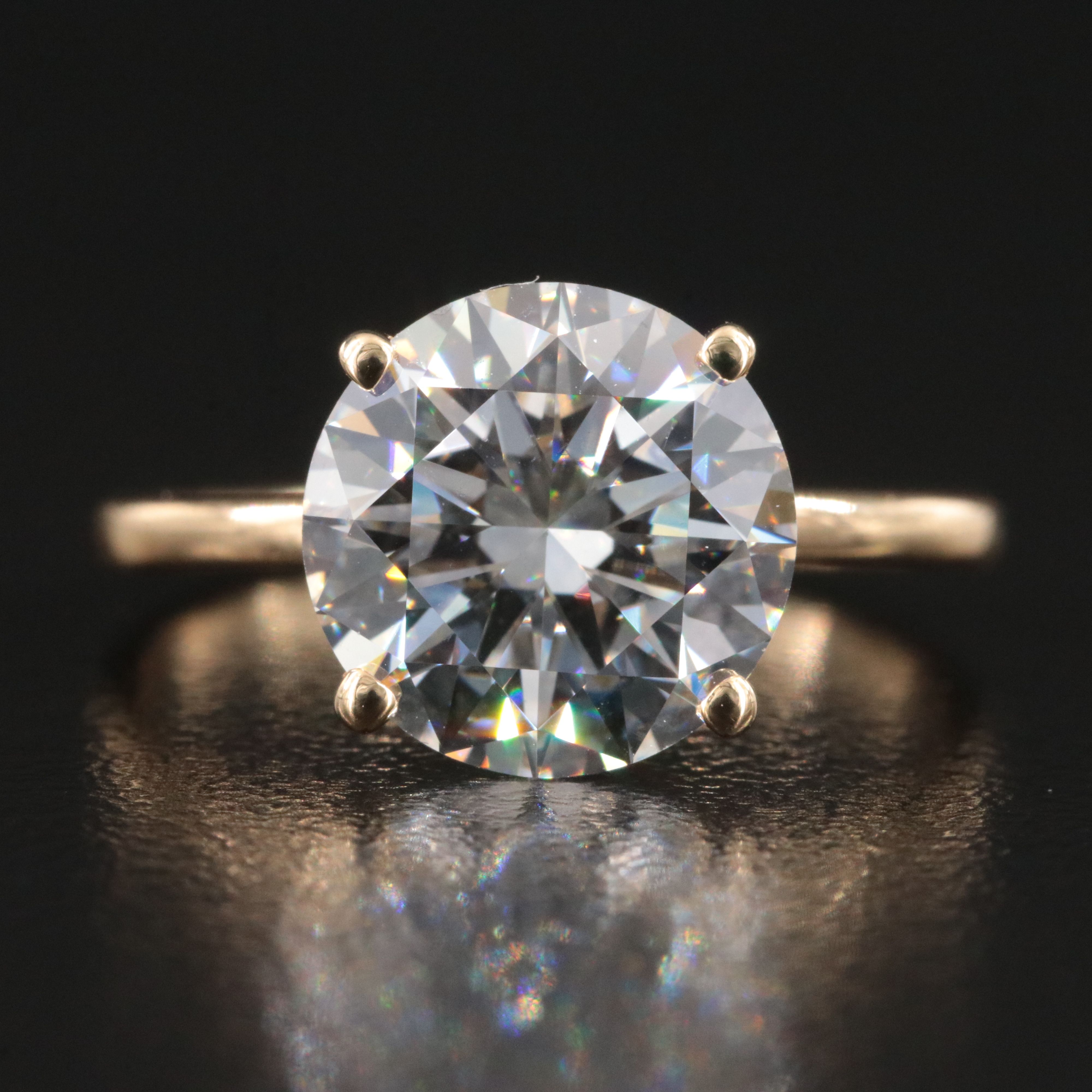 18K 3.03 CT Lab Grown Diamond Ring with IGI Report