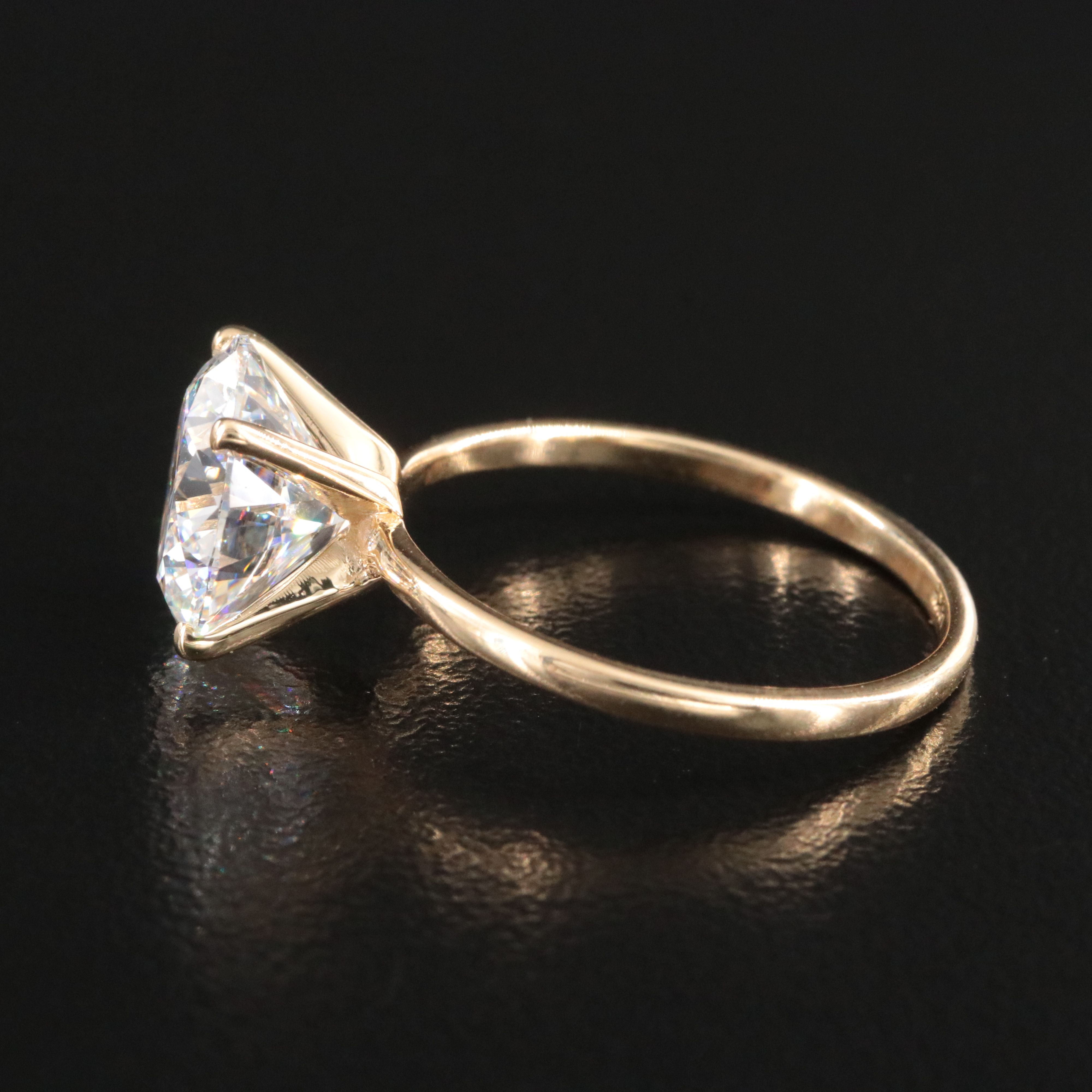 18K 3.03 CT Lab Grown Diamond Ring with IGI Report