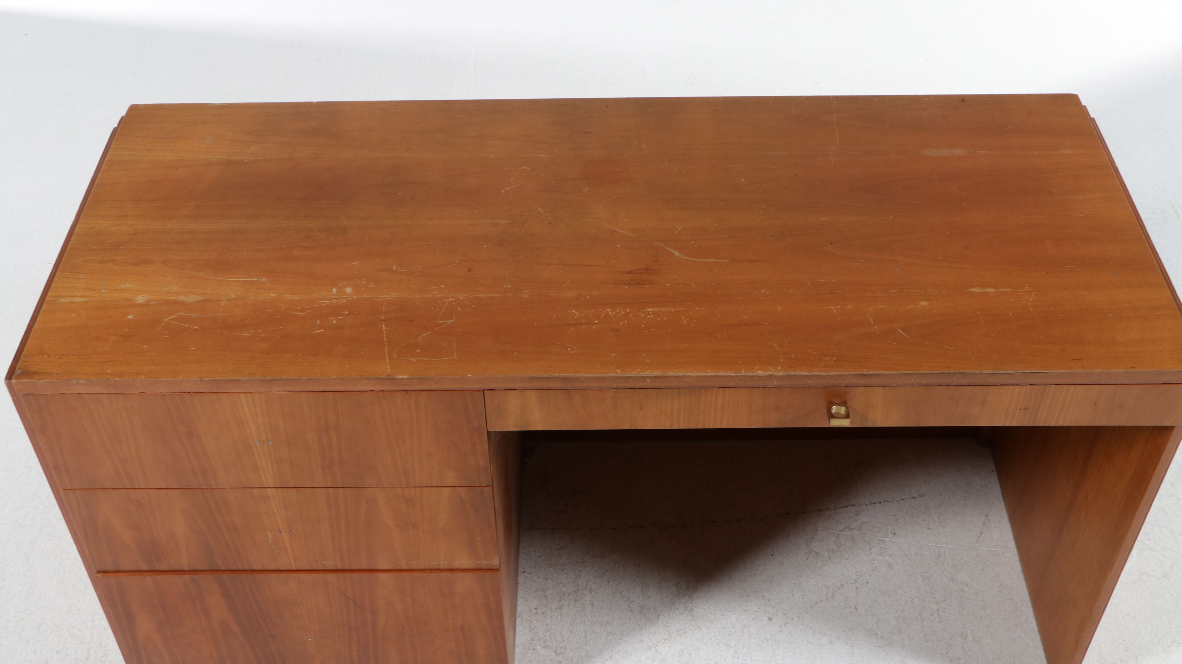 Mid Century Modern Walnut Veneer Executive Desk, Mid-20th Century