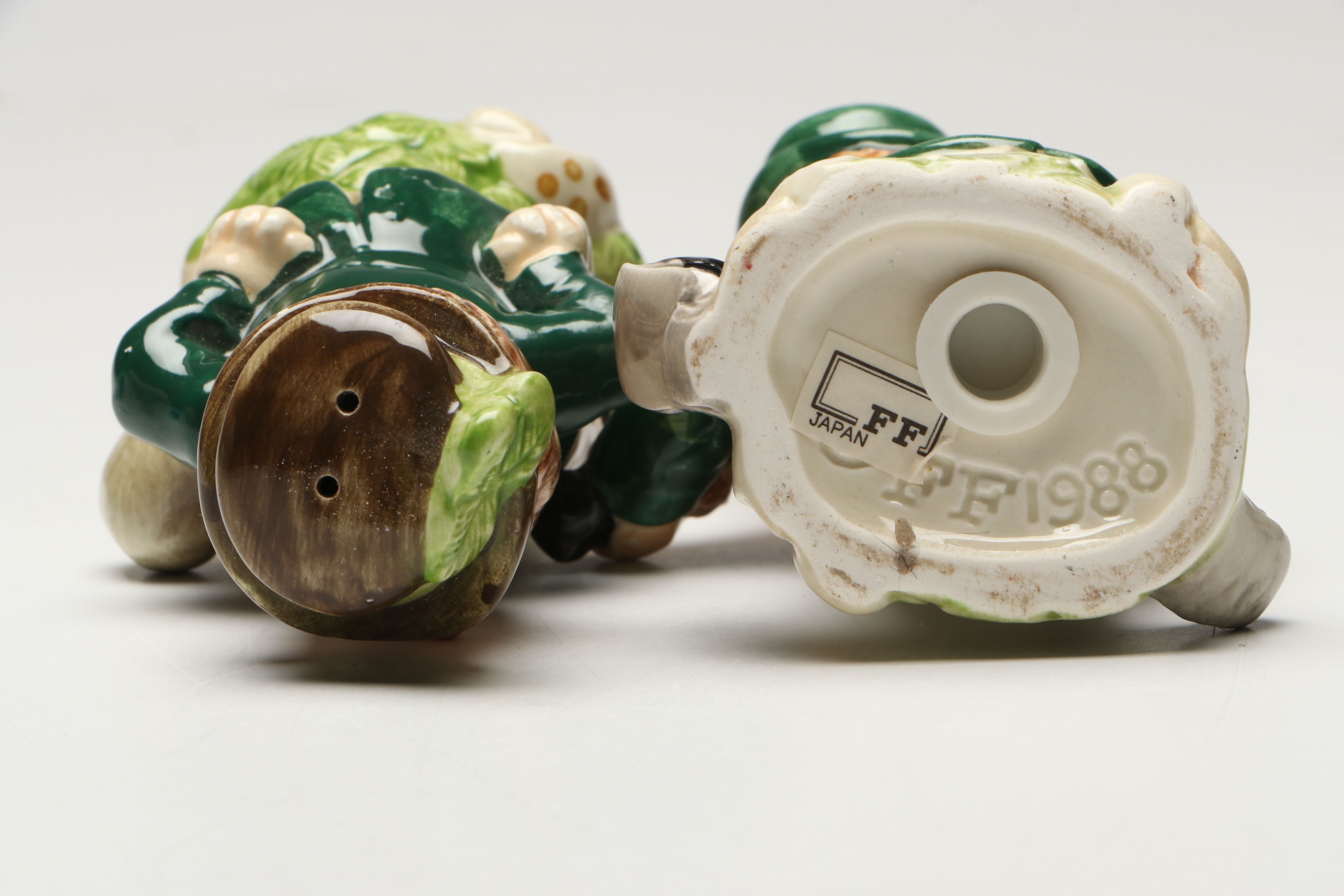 Belleek "Shamrock" Creamers and Sugar Bowl with Christmas and Irish Themed Décor